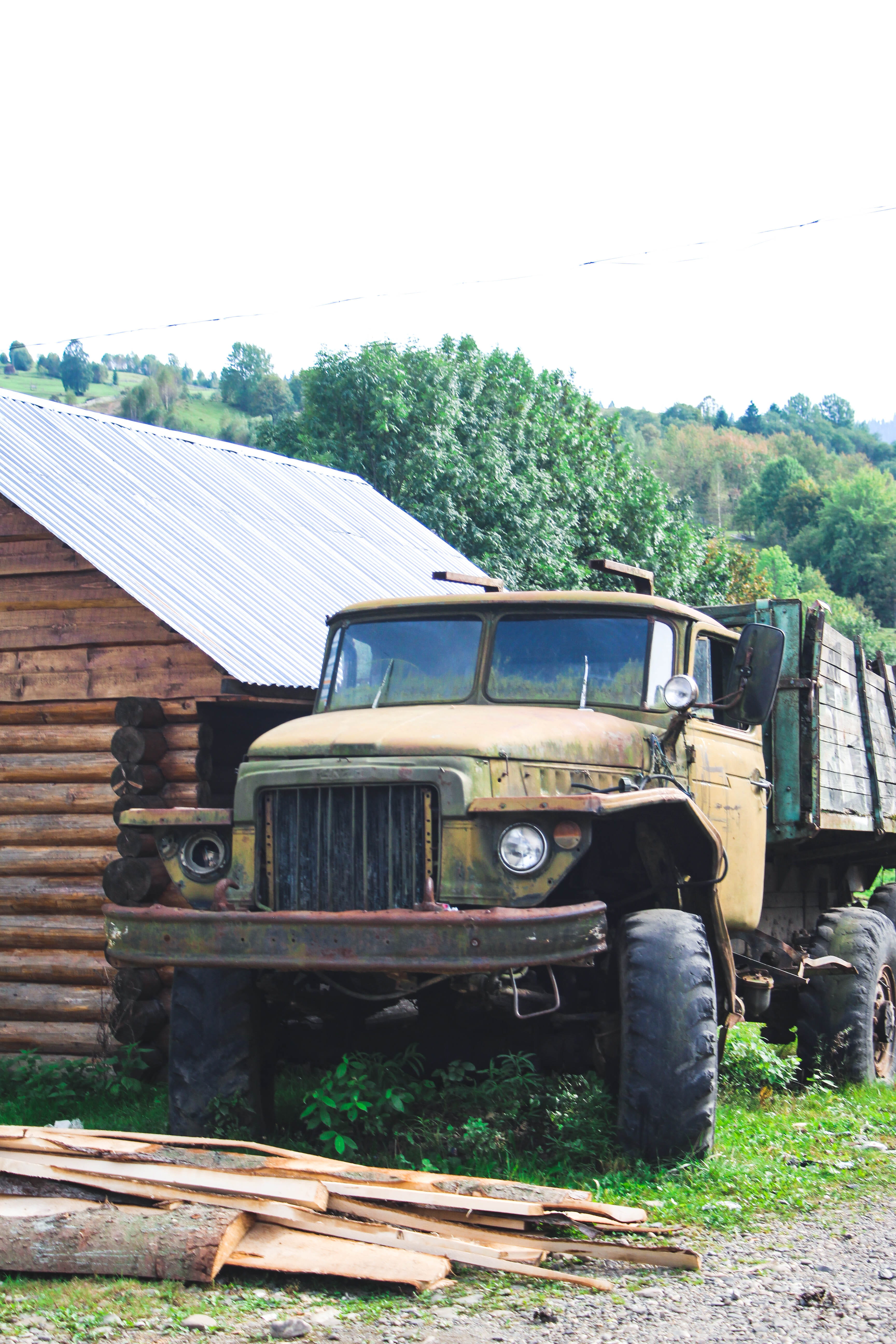 track, plant, tree, motor vehicle, damaged, cabin, sky, building, truck, mode of transportation, house, machine, nature, ukraine, outdoors, field, zil, Phone HD Wallpaper