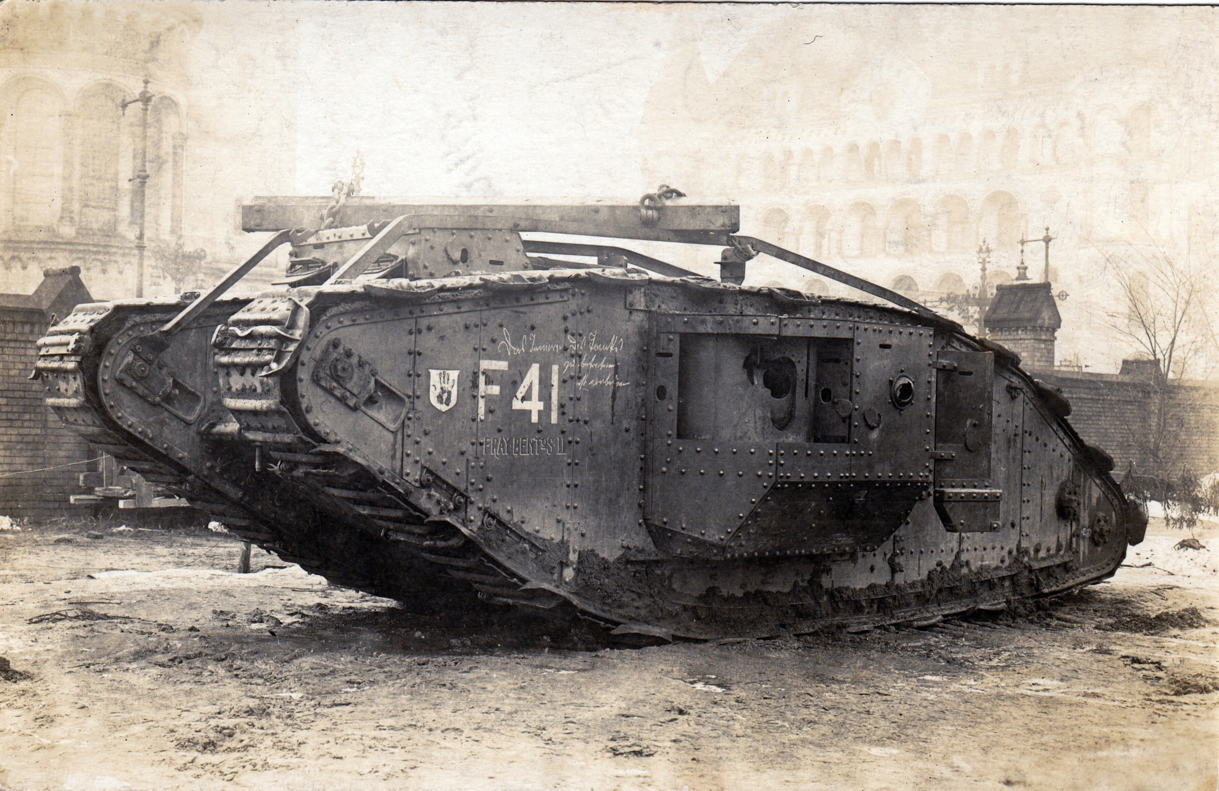 run-down, nautical vessel, no people, World War I, British, deterioration, black, auto post production filter, demolished, military, ruined, architecture, HD Wallpaper