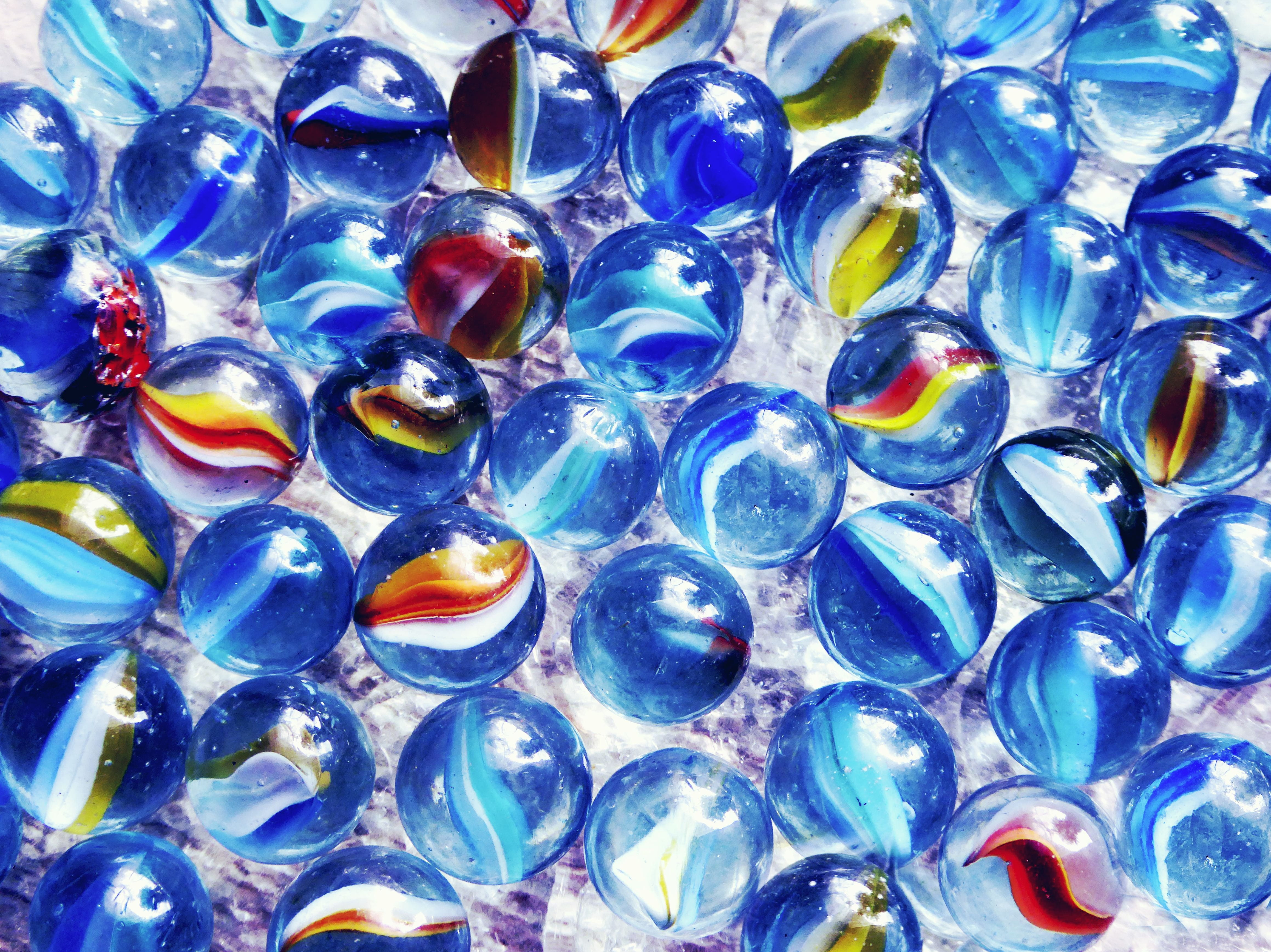 shiny, blue, choice, shape, glaskugeln, large group of objects, indoors, transparent, sphere, about, roll, backgrounds, color, nature, glass, pattern, close-up, HD Wallpaper