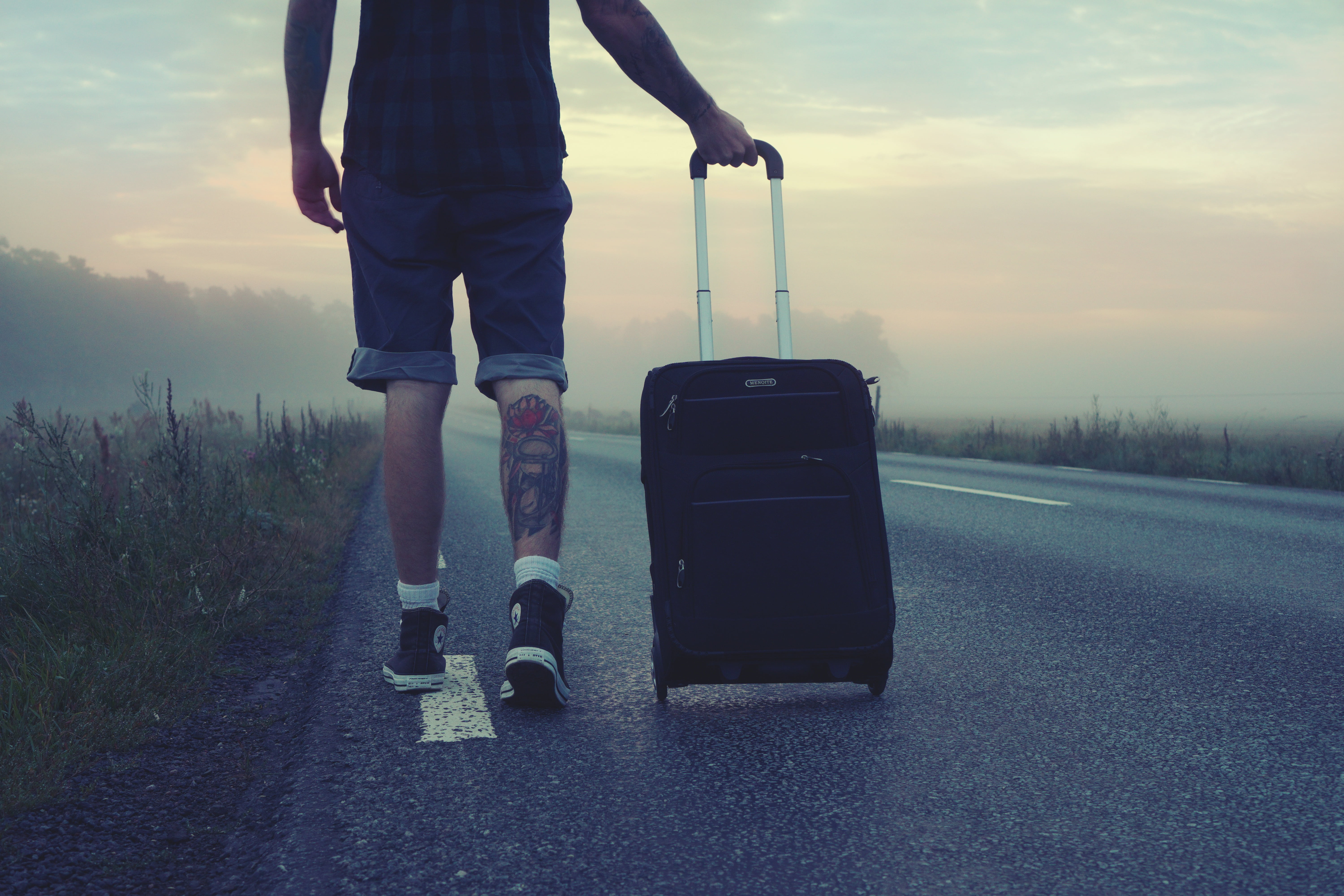 sunrise, man, tattoos, himmel, tattoo, travel, outdoors, road, tourist, transportation, rear view, human leg, luggage, leisure activity, women, people Traveling, HD Wallpaper