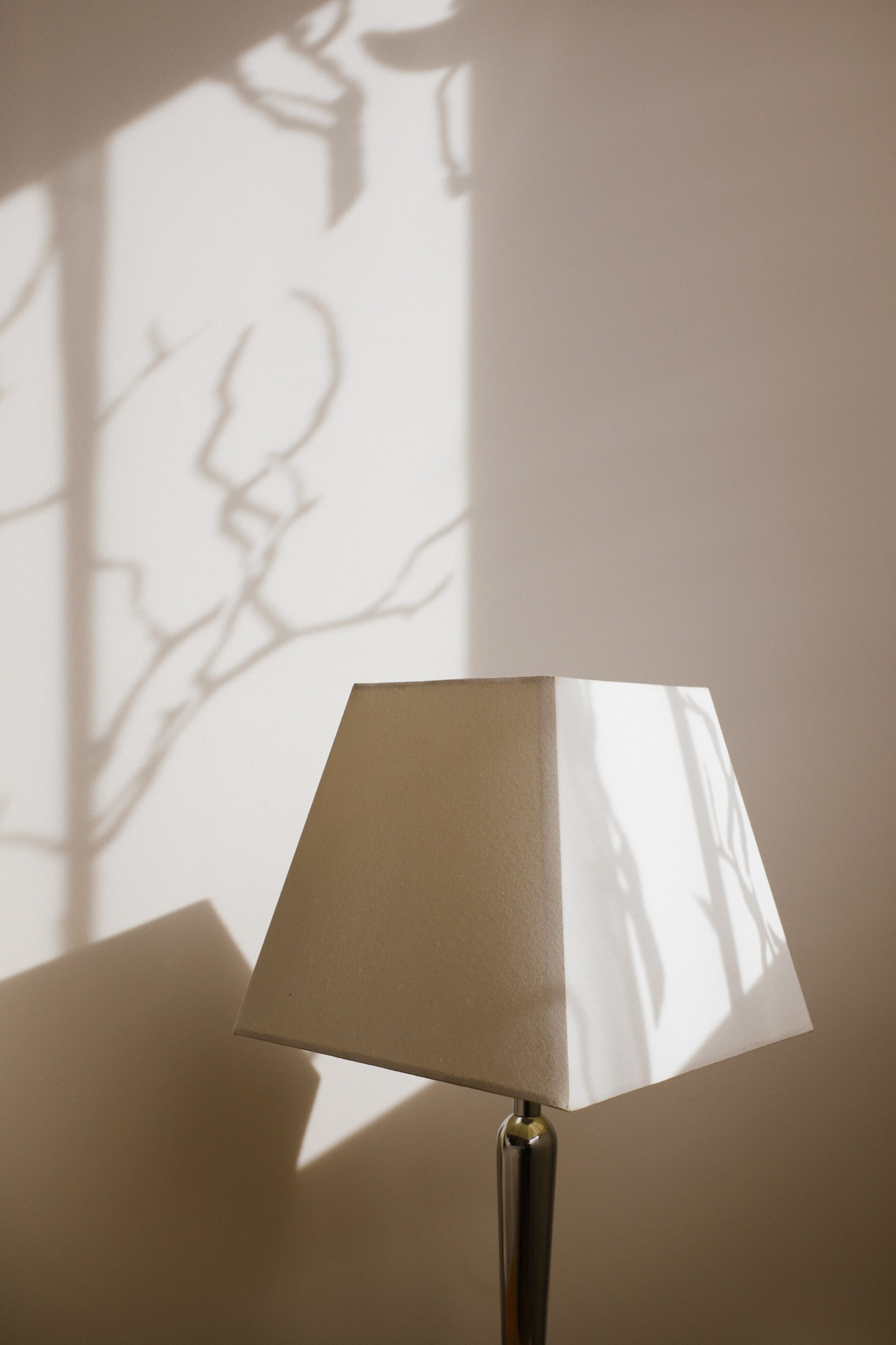 table, indoors, shadows, no People, art and craft, business, still life, close-up, paper, wall - building feature, office, shadow, envelope, play, other, Phone HD Wallpaper