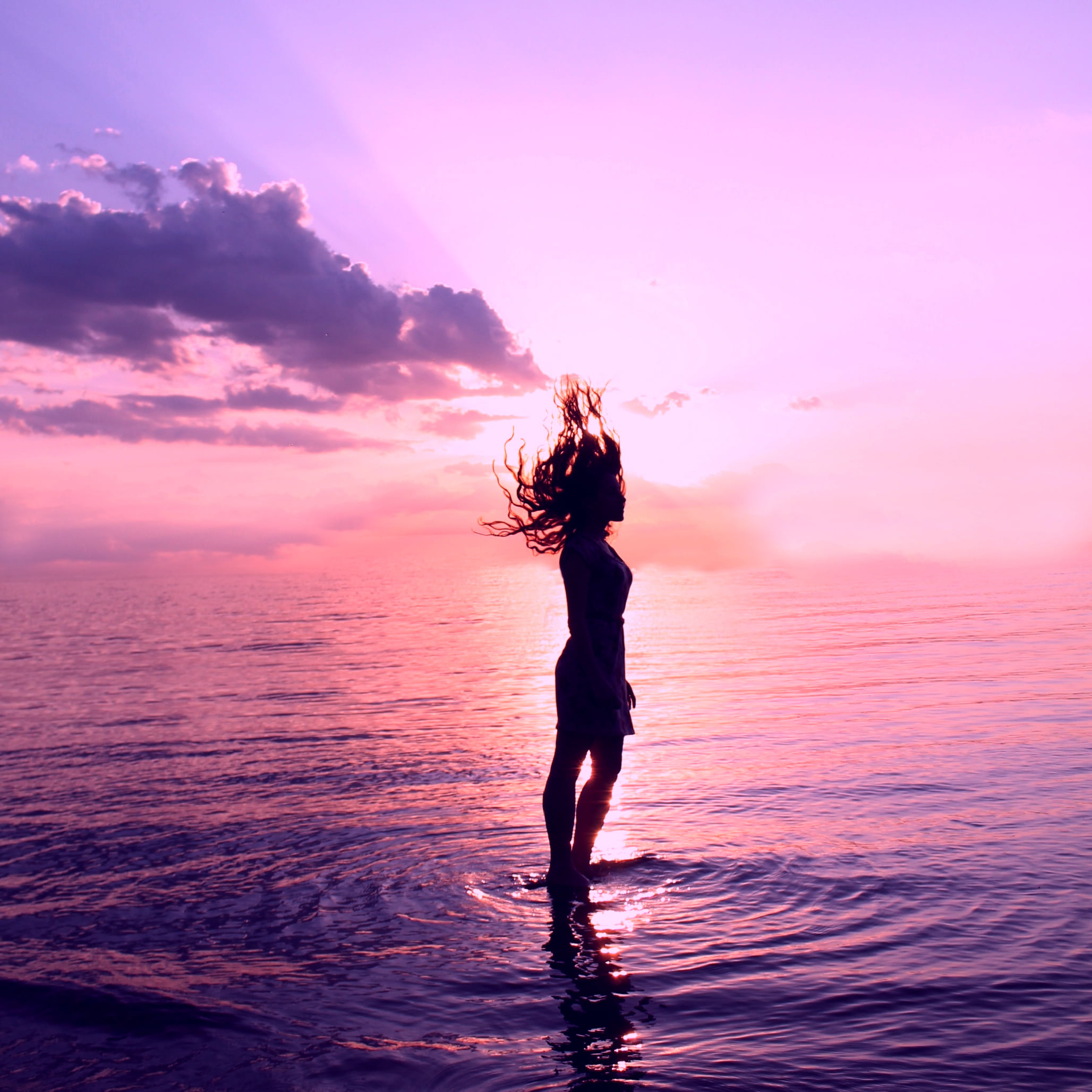 nature, silhouette, water, one Person, beach, back Lit, sky, self  portrait, dom, photo, self-portrait, females, body, sunset, body of water, sea, a body, Phone HD Wallpaper