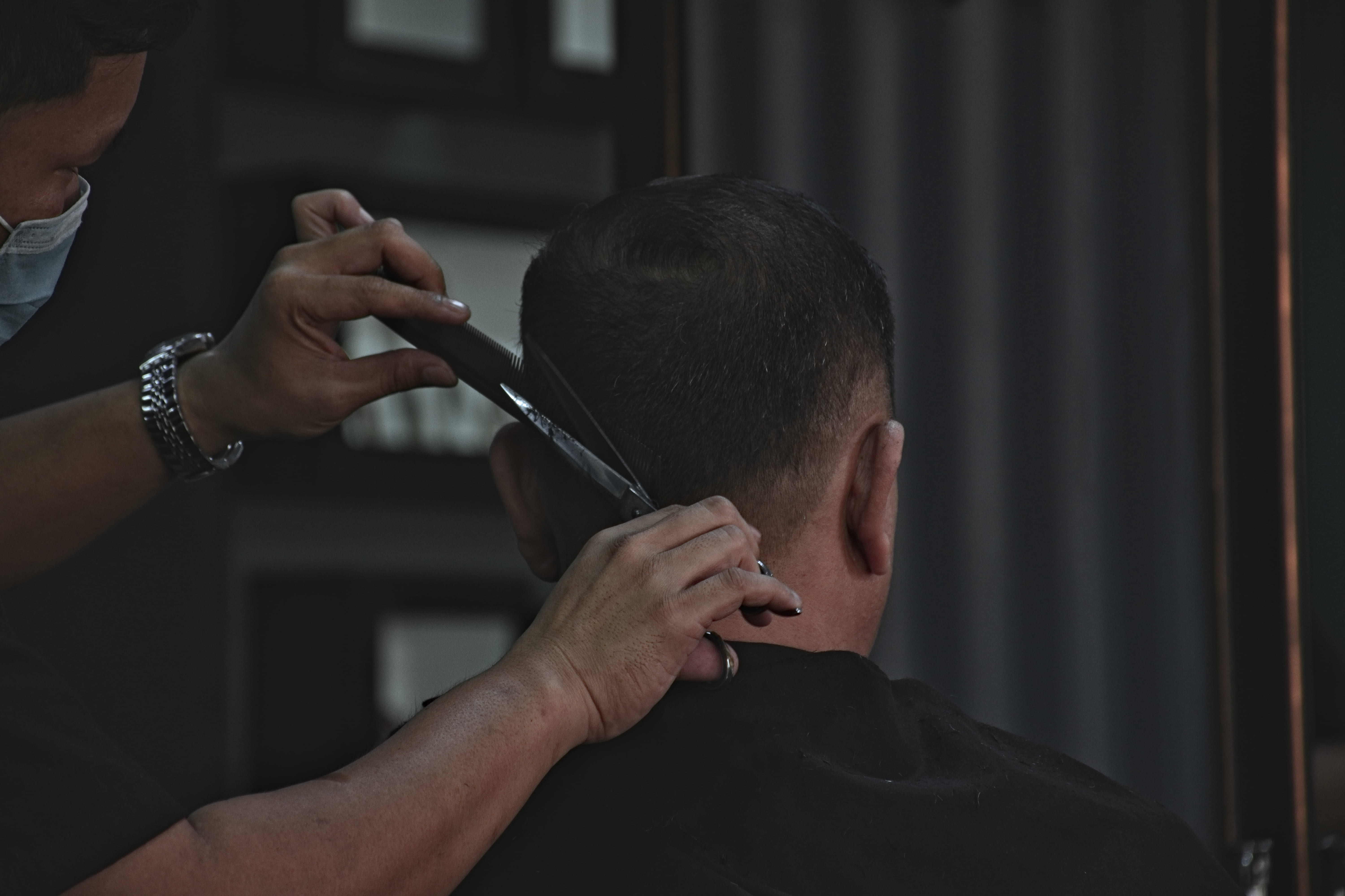 human body part, man, holding, people, cutting hair, barber shop, entrepreneur, men, hairdresser, 5K, working, adult, real people, skill, human hand, hair, HD Wallpaper