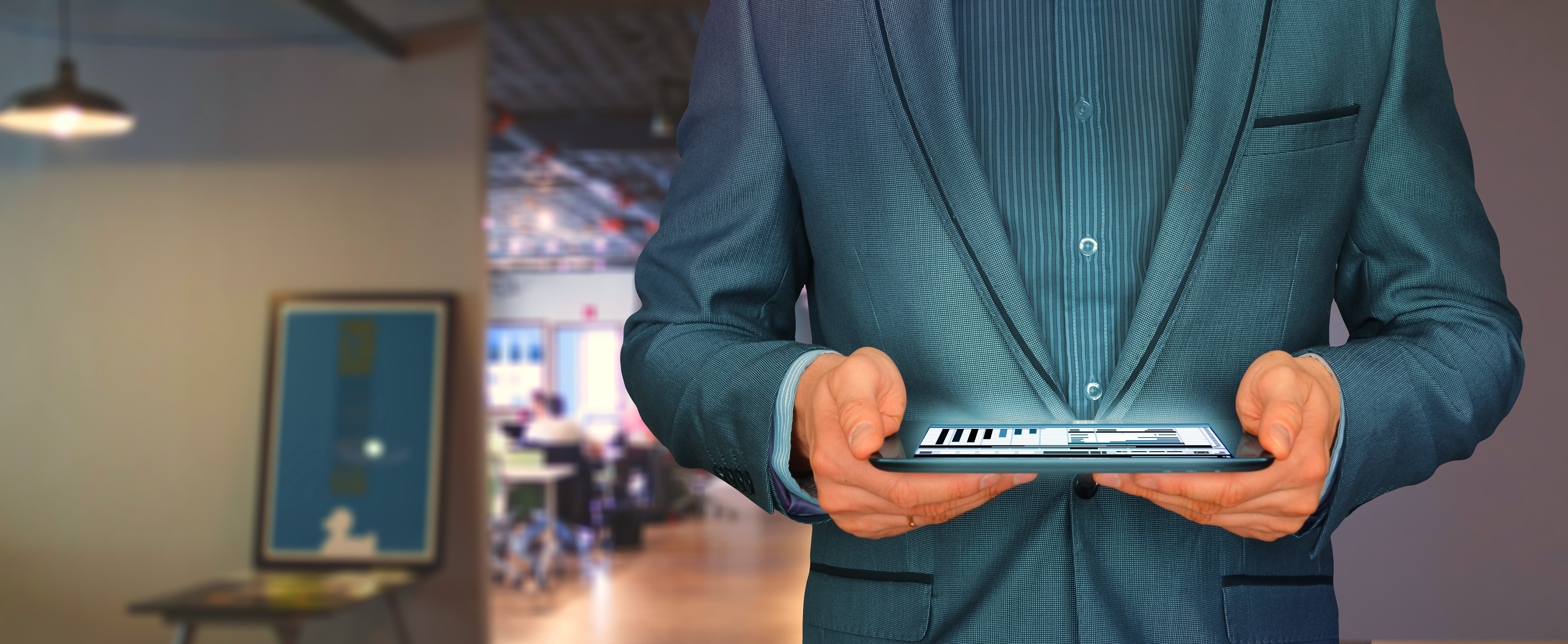 using computer, buyer, consumerism, men, buying, computer network, adult, colloquium, performance, business, conference, seller, males, competence, parley, HD Wallpaper