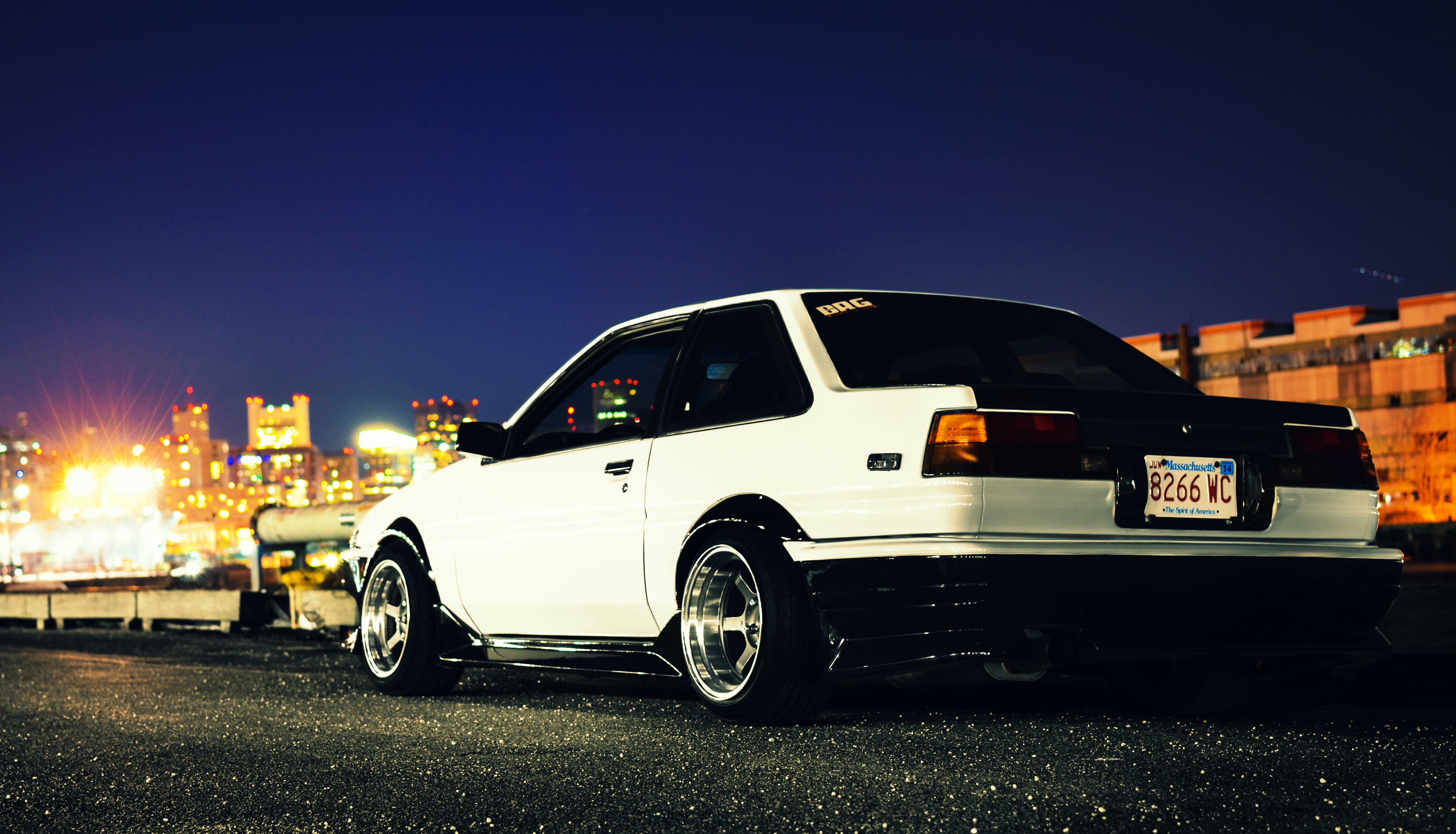 Toyota, urban Scene, street, nature, white, city, clear sky, fuel and Power Generation, copy space, engine, road, speed, parking Lot, architecture, fleet of Vehicles, HD Wallpaper