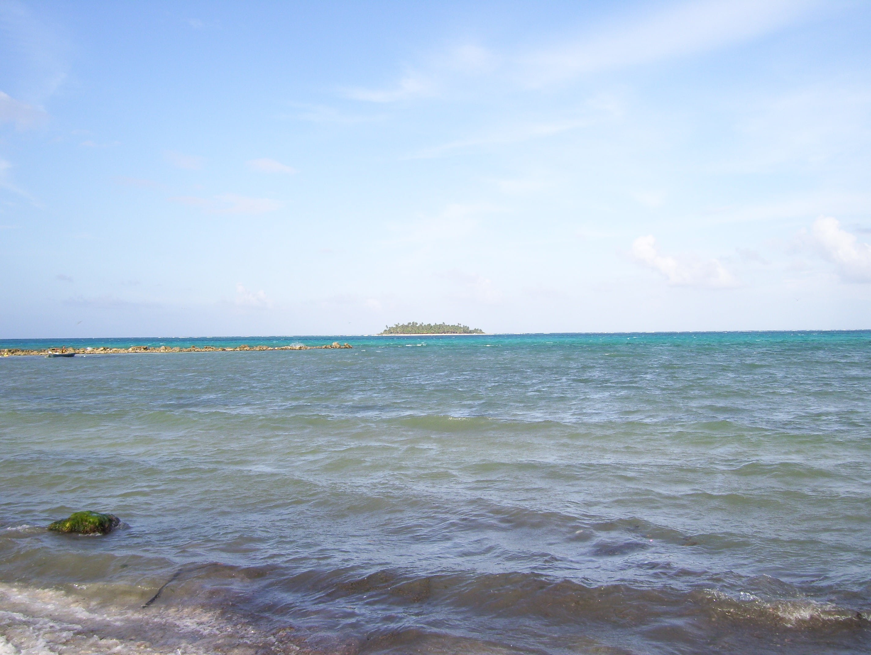 sea, idyllic, day, waterfront, outdoors, no people, tranquil scene, 2K, ocean, motion, sky, turquoise colored, land, nature, tranquility, san andres islas, HD Wallpaper