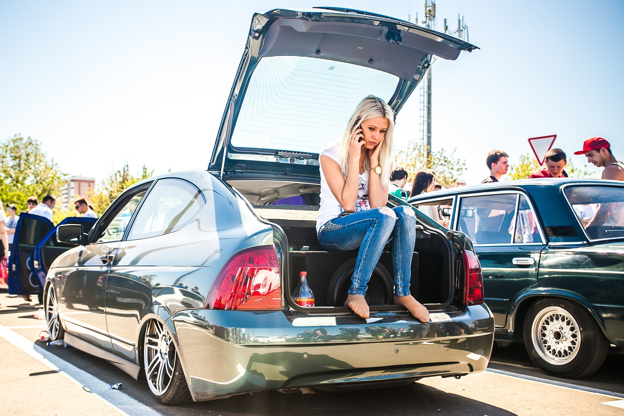 Priora, 2K, VAZ, women, american Culture, happiness, skinny, females, BPAN, mode of Transport, land Vehicle, fun, Lada, road Trip, Without Landing Auto No, HD Wallpaper