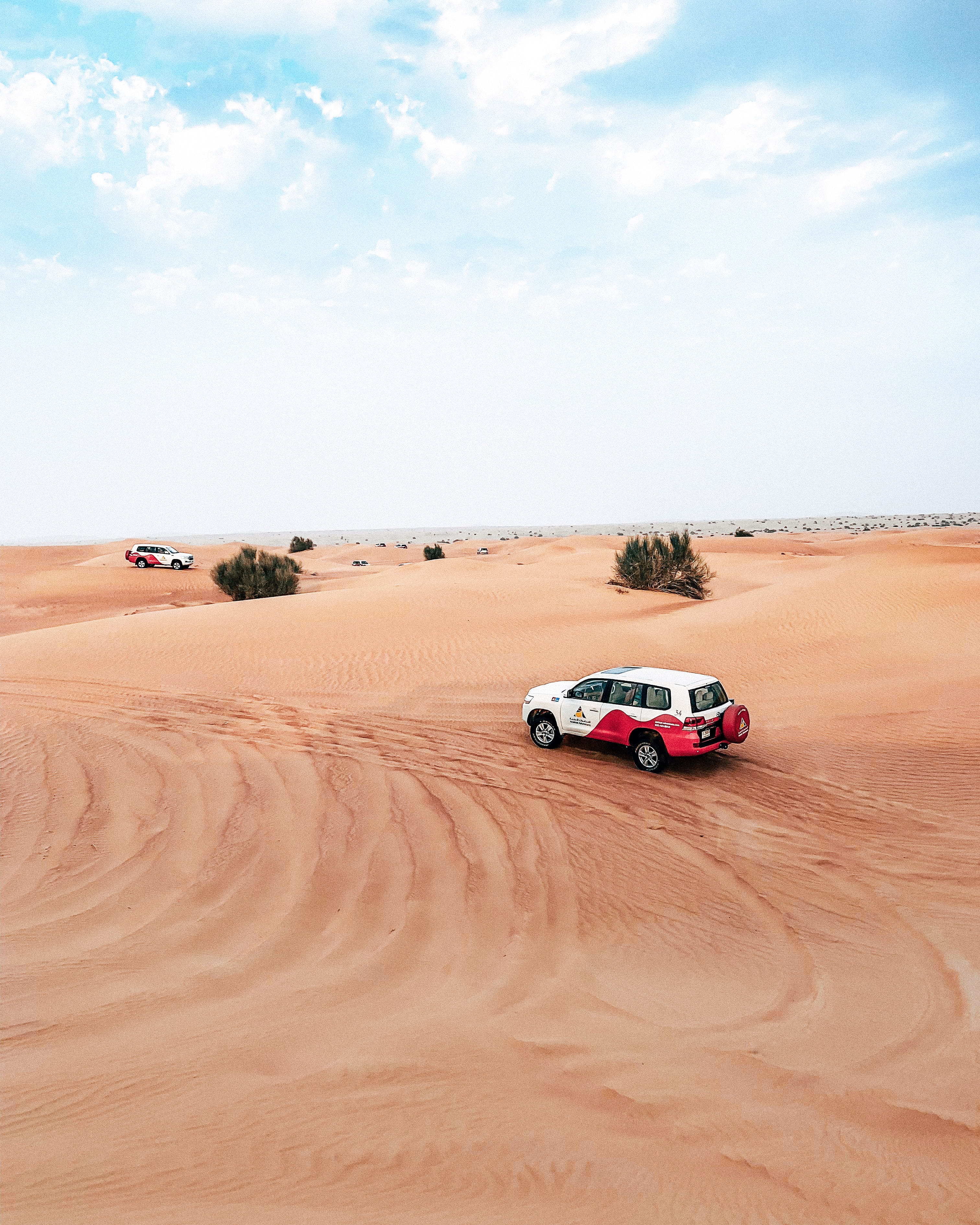 land, automobile, horizon, non-urban scene, beauty in nature, 4x4, land vehicle, sports utility vehicle, dubai desert, sand dune, 2K, scenery, dune, landscape, Phone HD Wallpaper