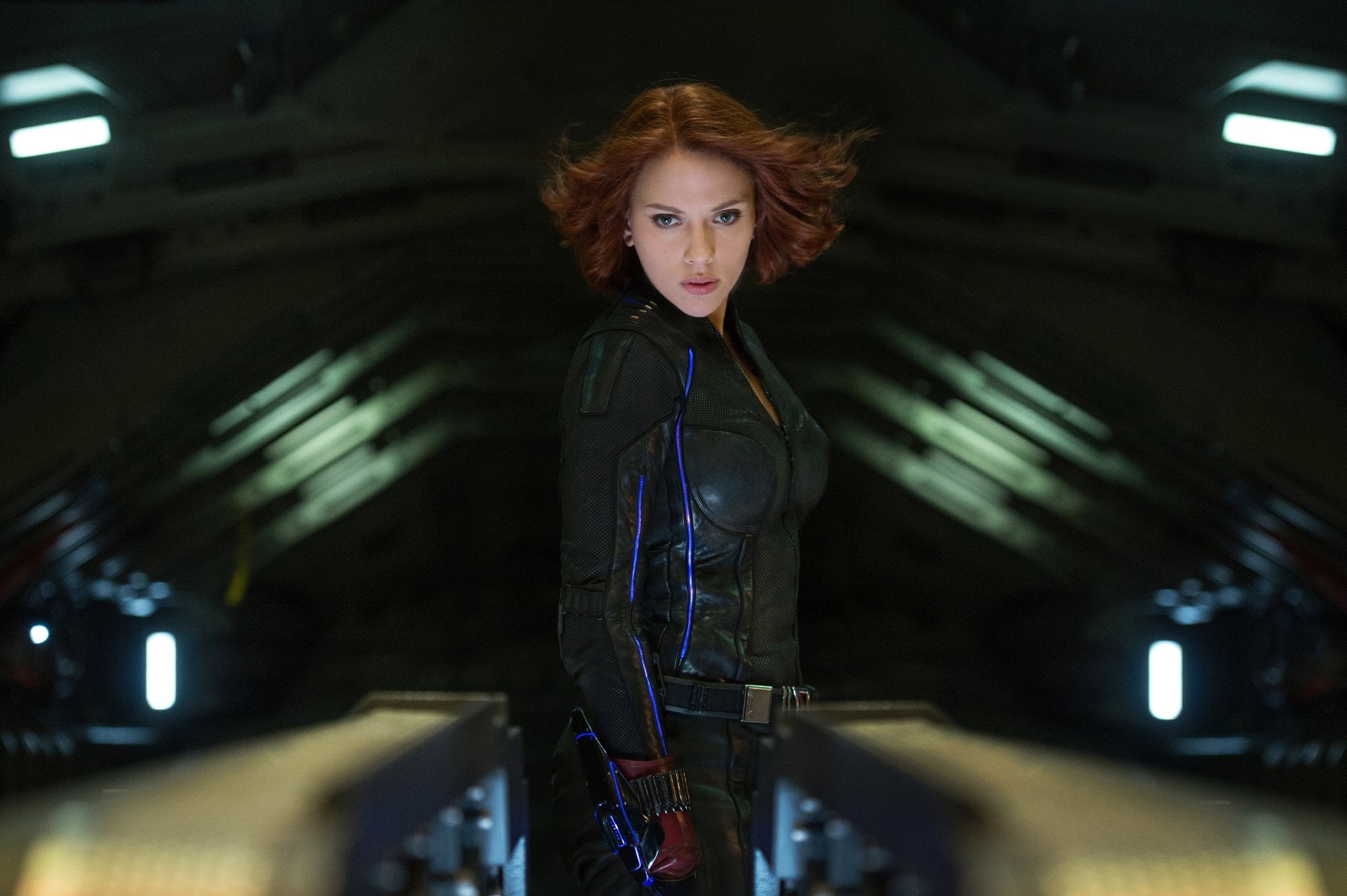 low angle view, The Avengers, waist up, one person, hairstyle, clothing, night, casual clothing, Avengers: Age of Ultron, women, adult, redhead, 1080P, HD Wallpaper