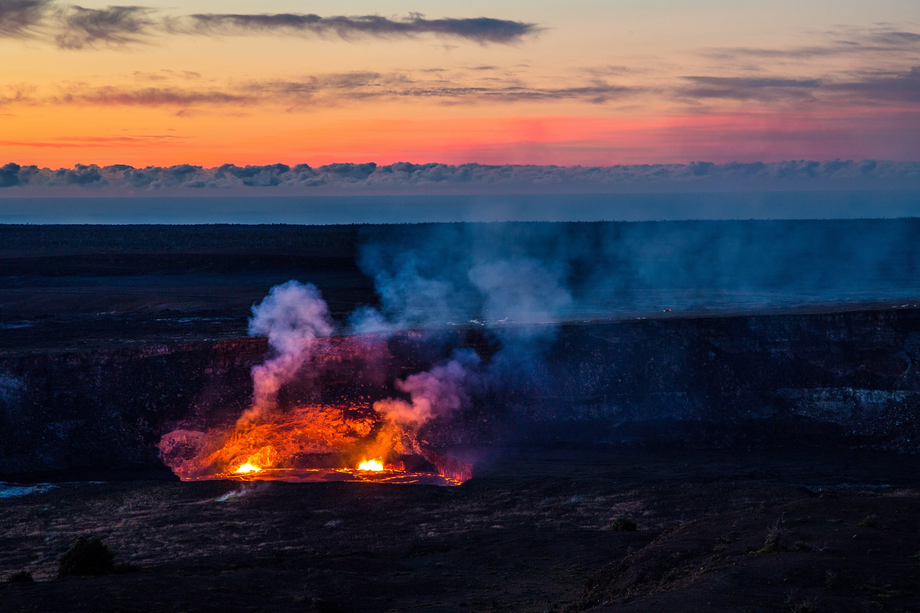nature, heat - temperature, smoke - physical structure, environment, colorful, beauty in nature, evening, steam, lava, magma, active, flowing, mountain, HD Wallpaper