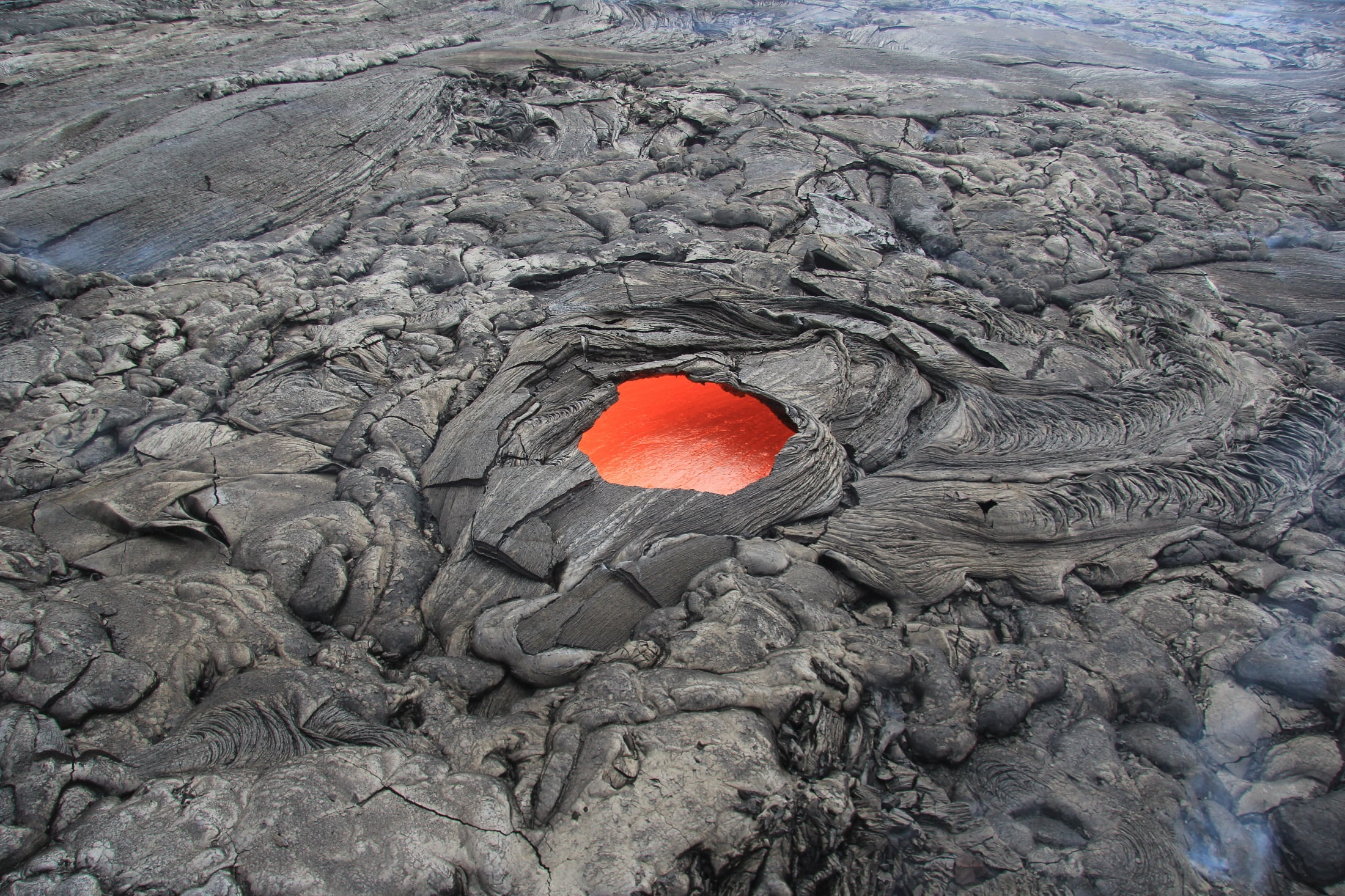 view, volcano, land, no people, outdoors, science, geology, angle, hawaii, high angle view, accidents and disasters, day, red, nature, rock - object, magma, HD Wallpaper
