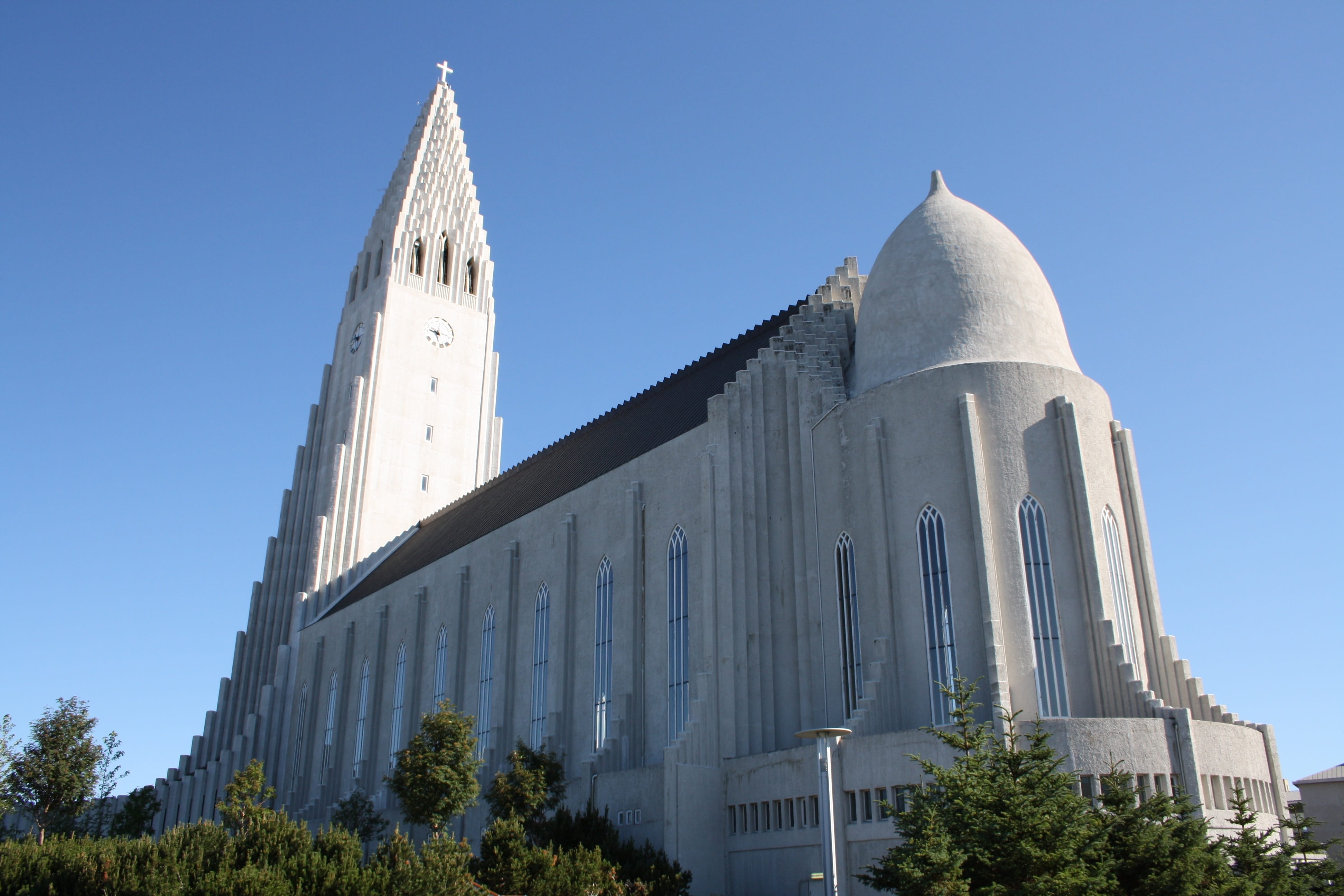 nature, church, built structure, no people, architecture, belief, sky, religion, 4K, dome, spire, low angle view, hallgrímskirkja, outdoors, day, spirituality, HD Wallpaper