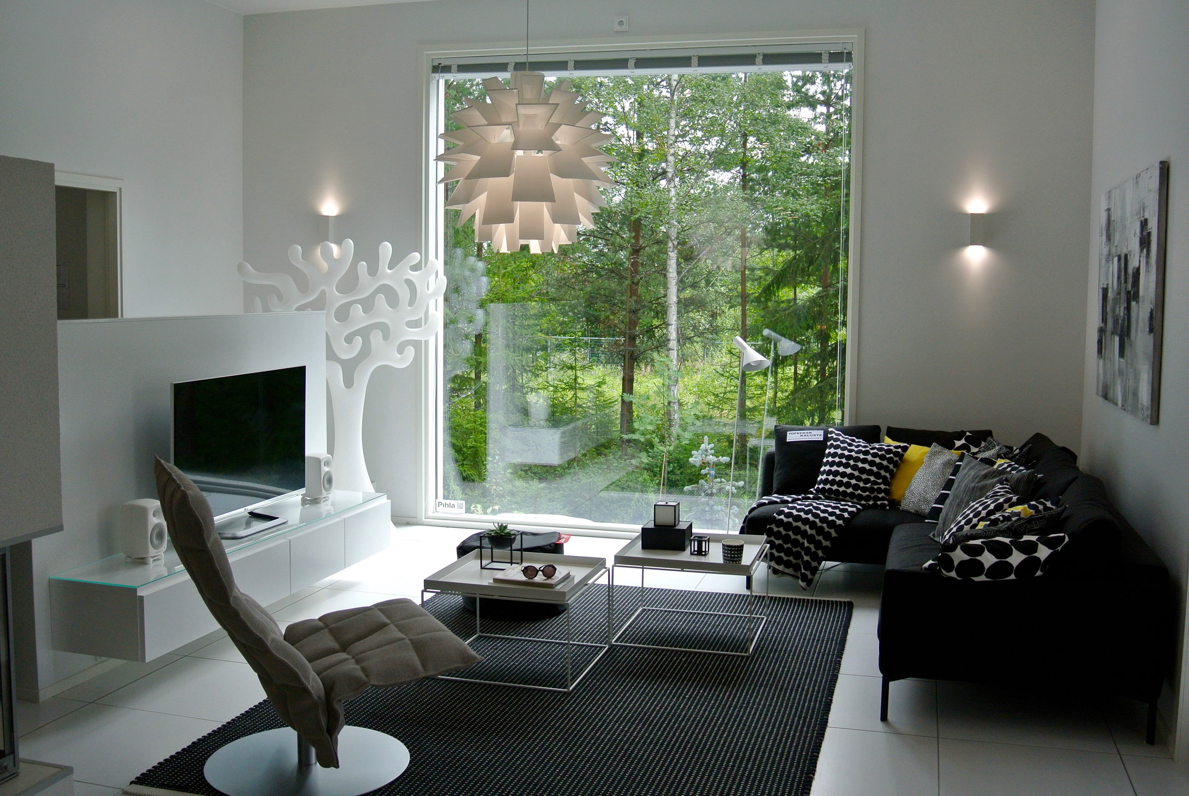 home showcase interior, new house, seat, luxury, clear, furniture, space, glass, ceiling, flat screen TV, living room, 4K, illuminated, indoors, chair, HD Wallpaper