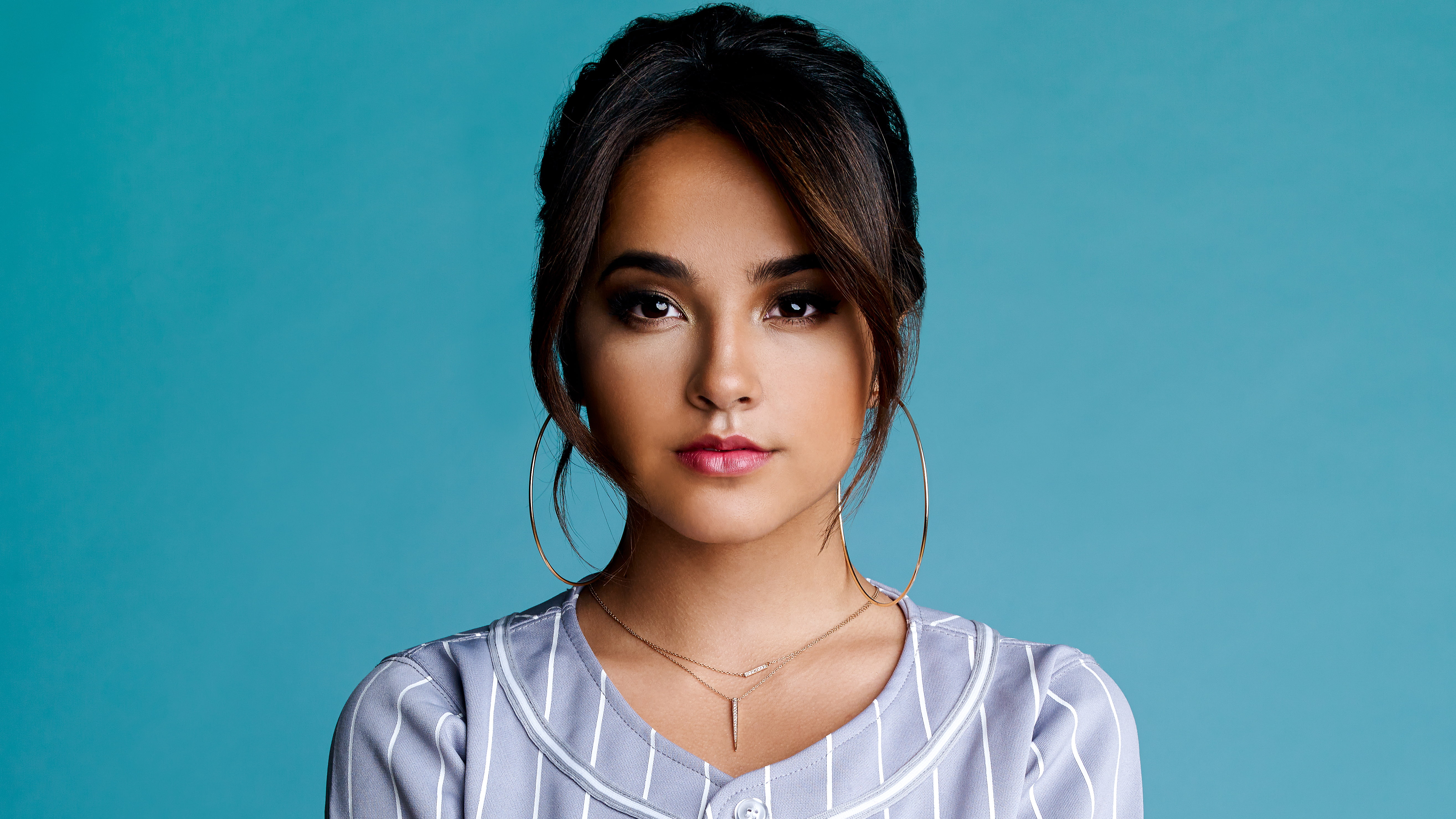 simple background, 5K, women, face, blue background, Becky G, portrait, dark hair, HD Wallpaper