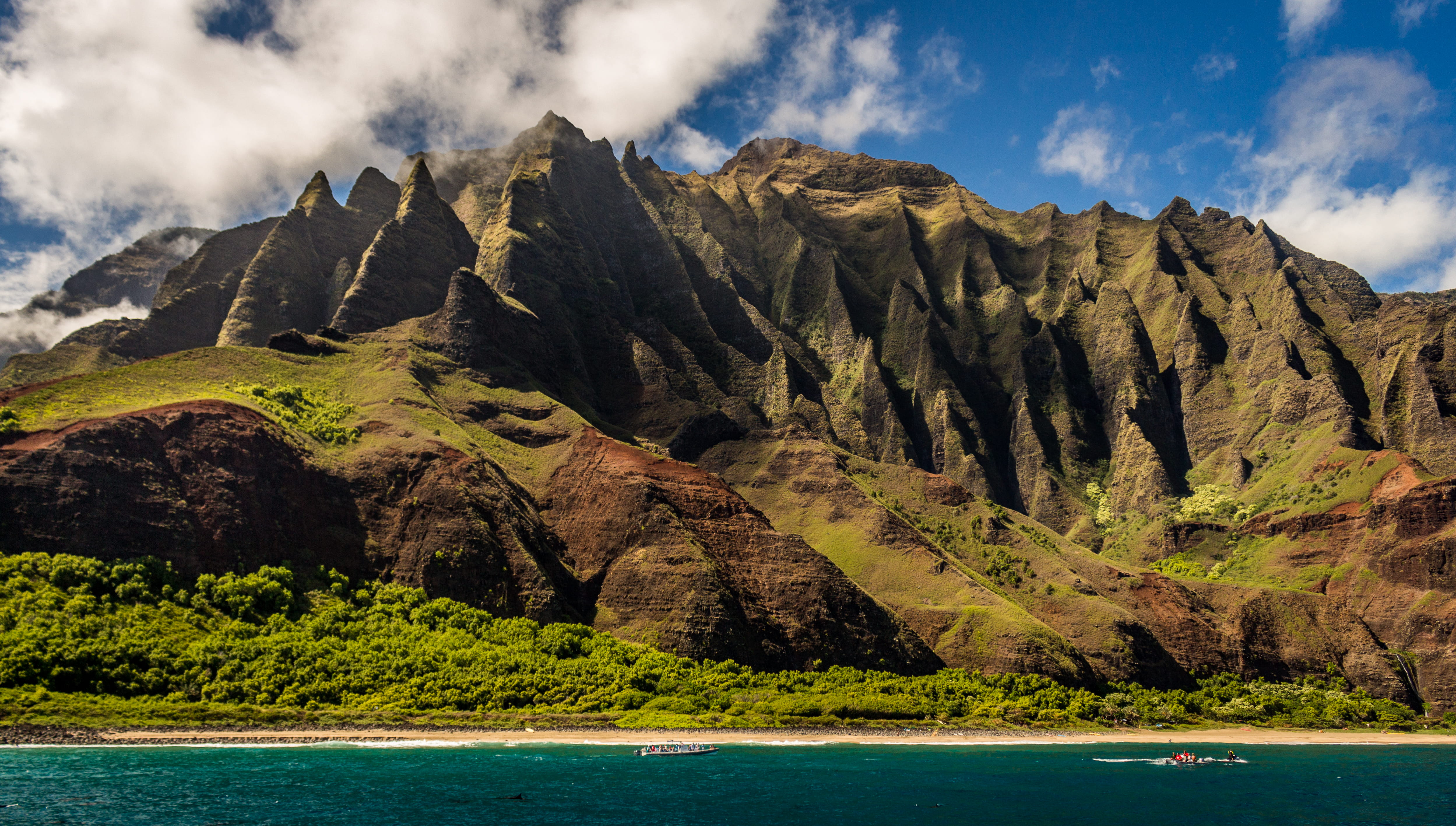 mountain, rock, dolphin, coast, kapaa, cloud - sky, boat, cliff, idyllic, tranquil scene, united states, 4K, formation, scenics - nature, rock - object, HD Wallpaper