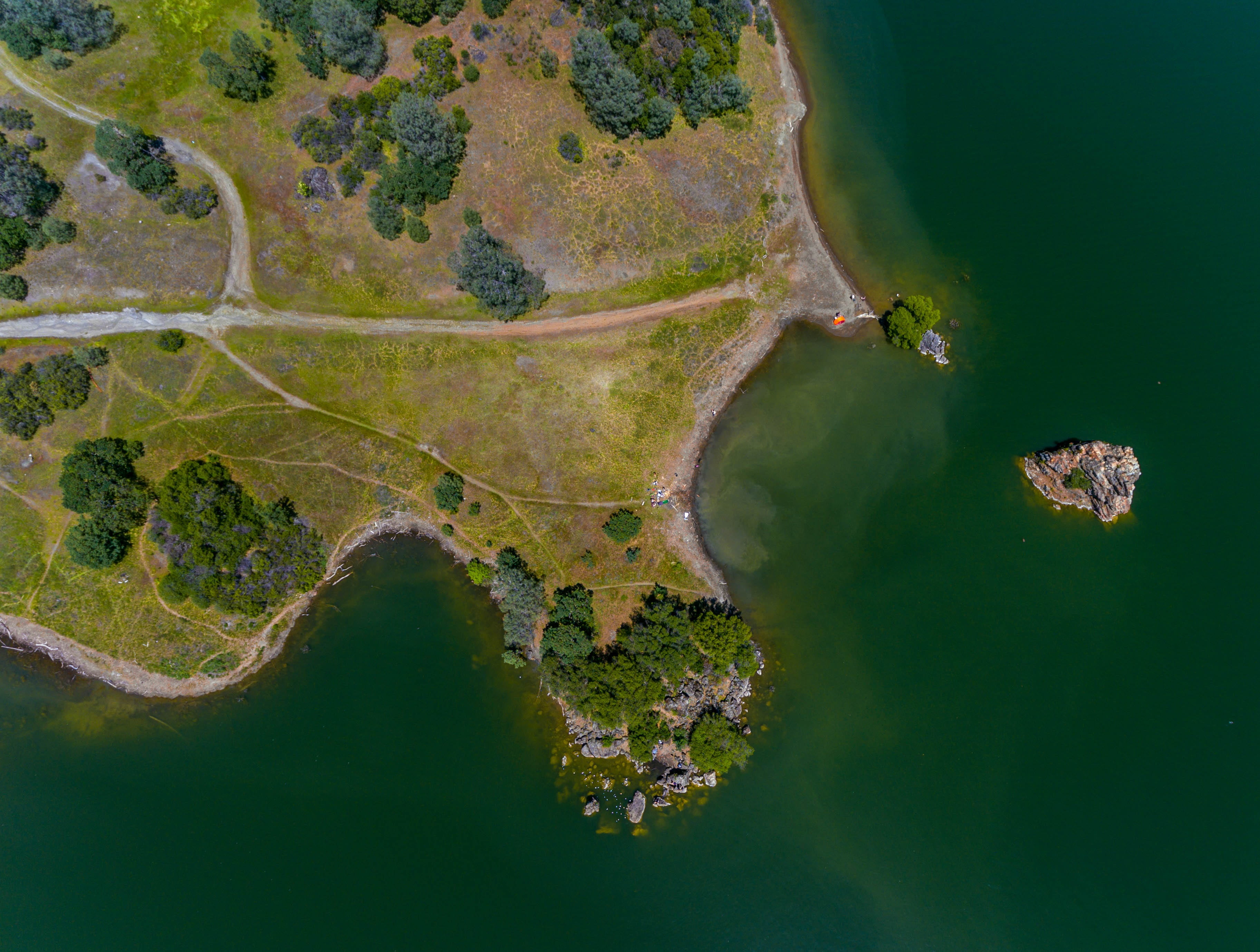 outdoors, scenics, green, island, day, water, scenics - nature, body, vacation, aerial, bird, travel, eye, green color, waves, plant, photography, destination, HD Wallpaper