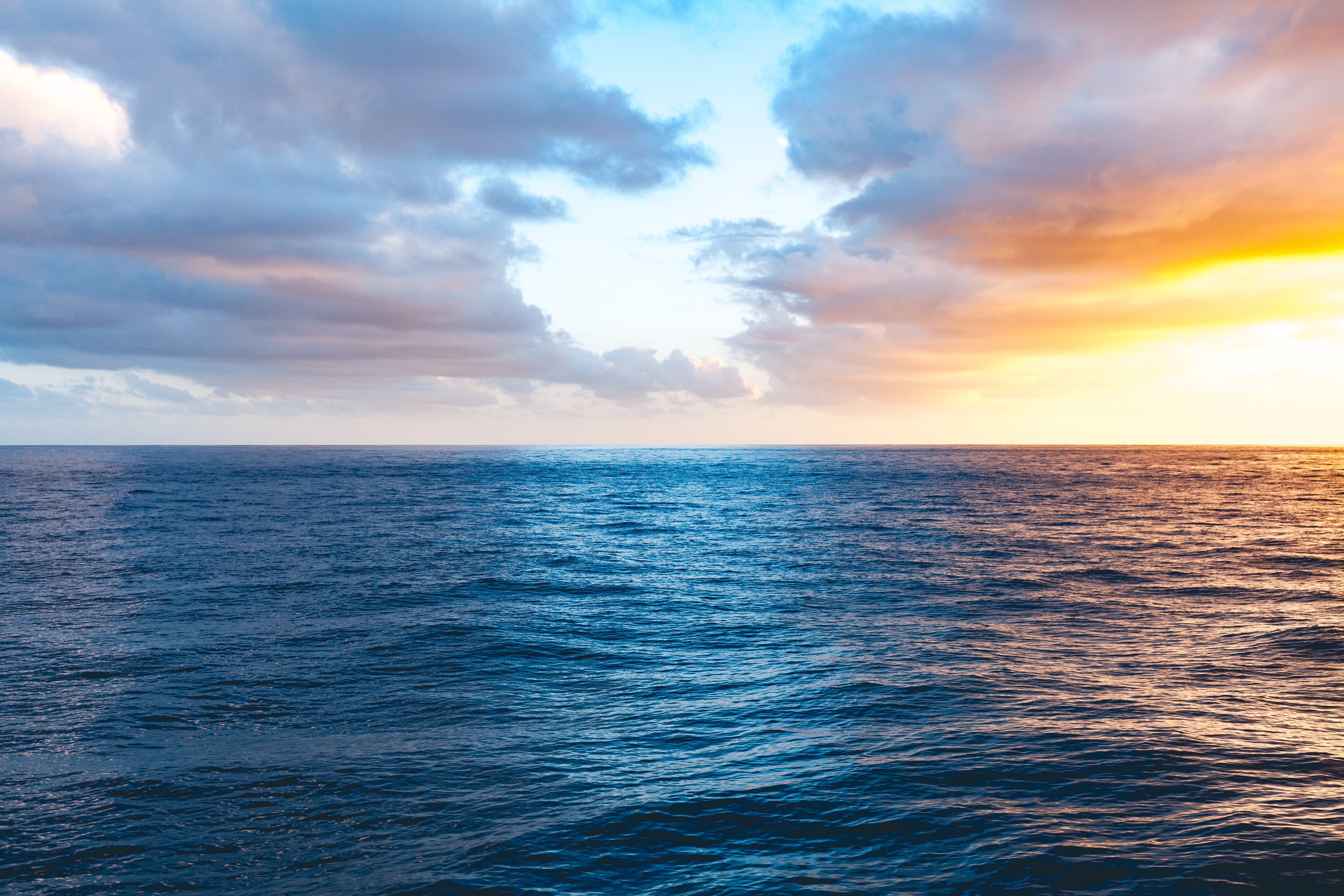 scenics - nature, coastline, dusk, waterfront, travel, wave, beauty In Nature, skyline, cloudscape, landscape, idyllic, sun, tranquility, blue, horizon, HD Wallpaper