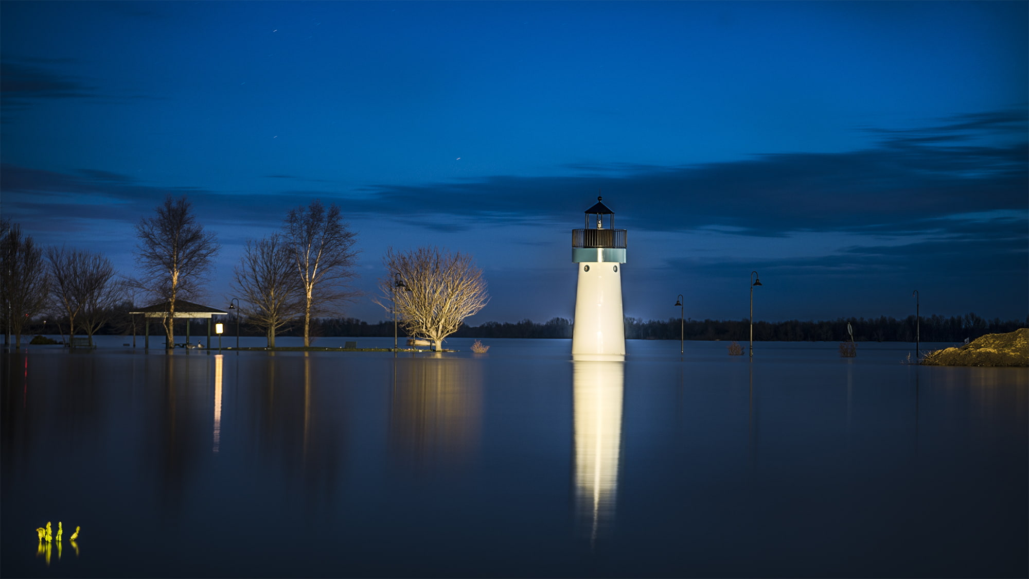 USA, building, built structure, sky, tower, plant, Illinois, blue, flood, waterfront, architecture, clouds, reflection, 1080P, lighthouse, lights, long exposure, HD Wallpaper