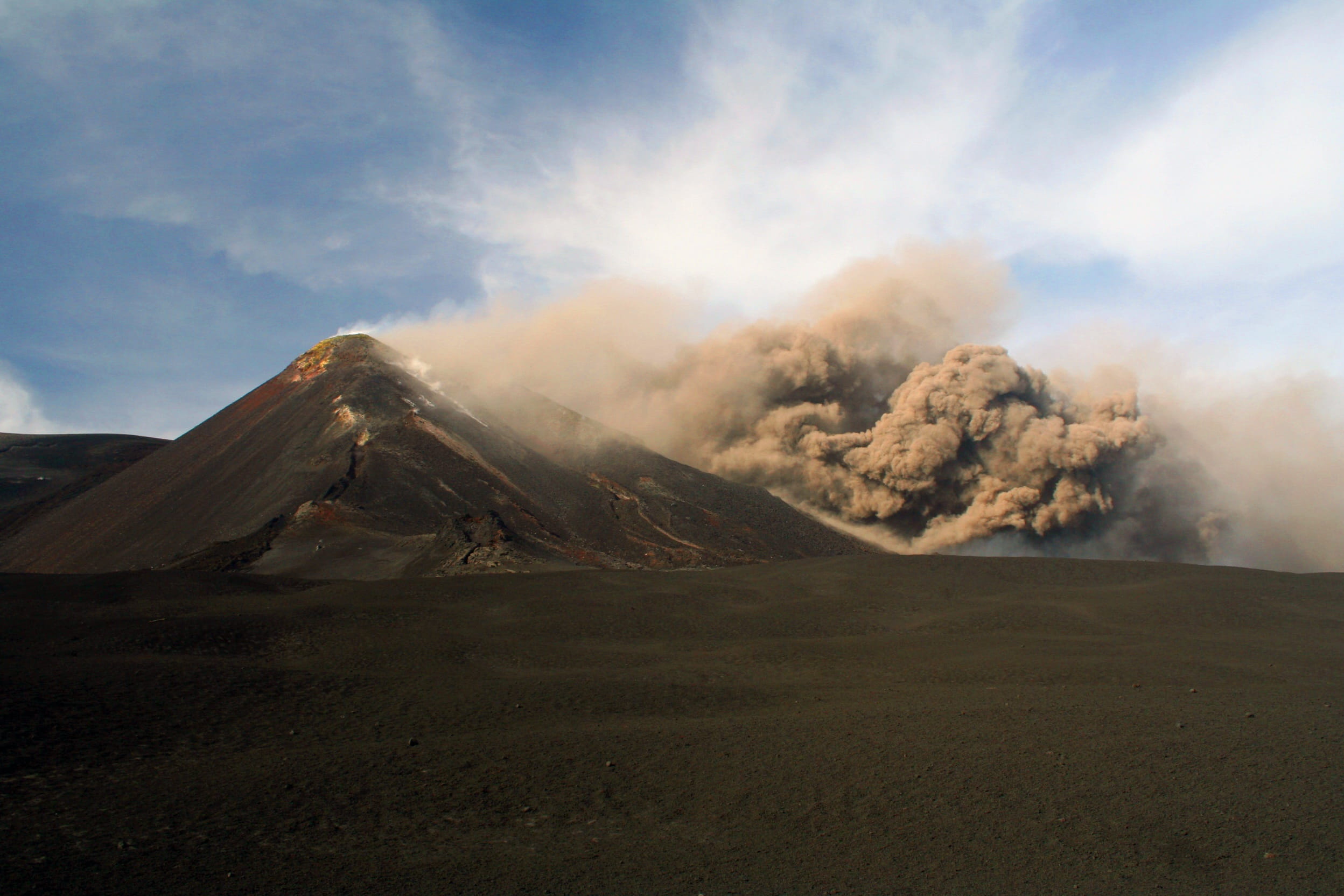 mount, italian, sicilian, volcanic, no people, island, italy, erupting, non-urban scene, land, pollution, volcanic crater, explosion, natural, scenics - nature, HD Wallpaper