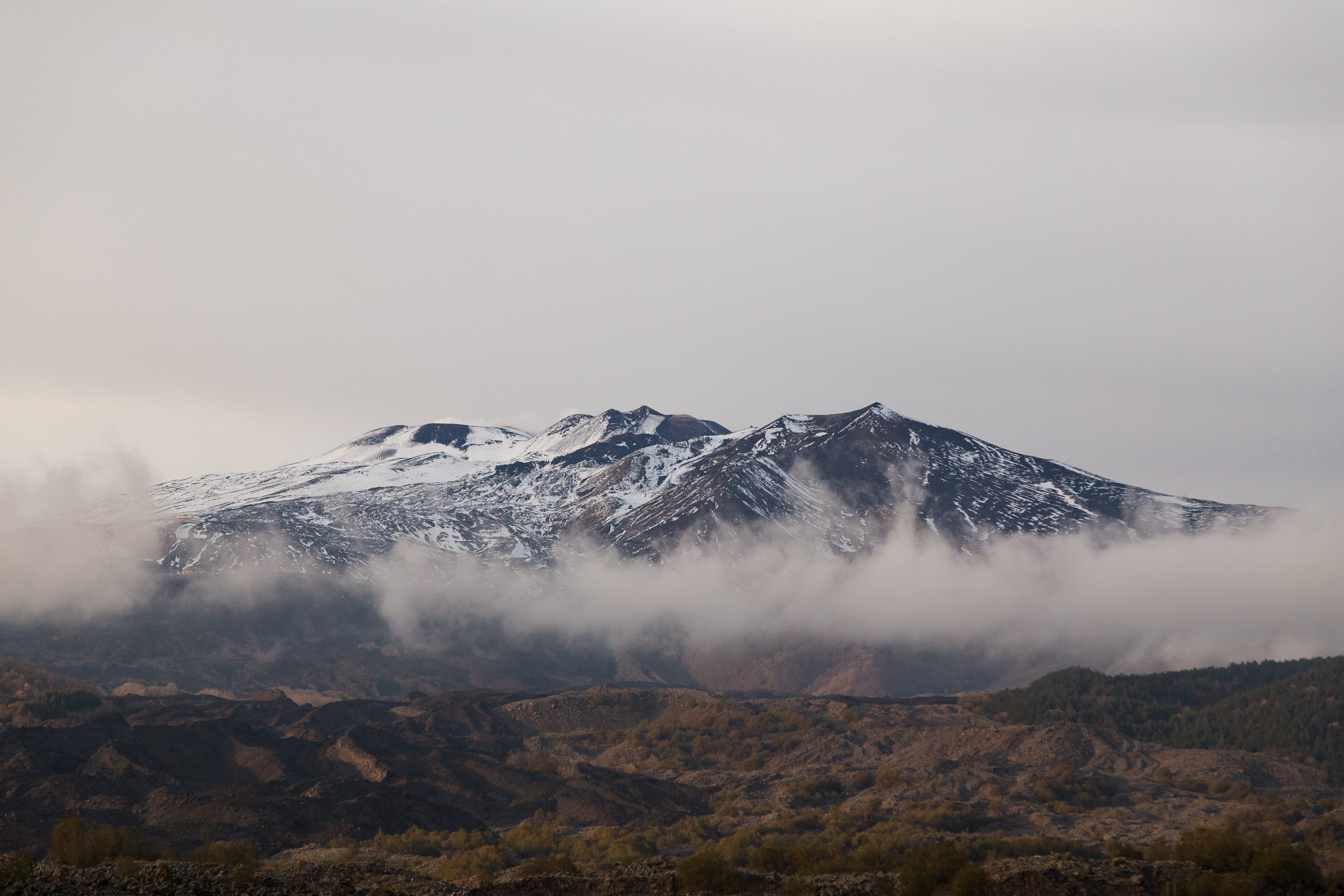 idyllic, plateau, glacier, sicily, cloudy, landscape, peak, land, non-urban scene, 5K, power in nature, mountain, scenics - nature, coated, mountain range, HD Wallpaper