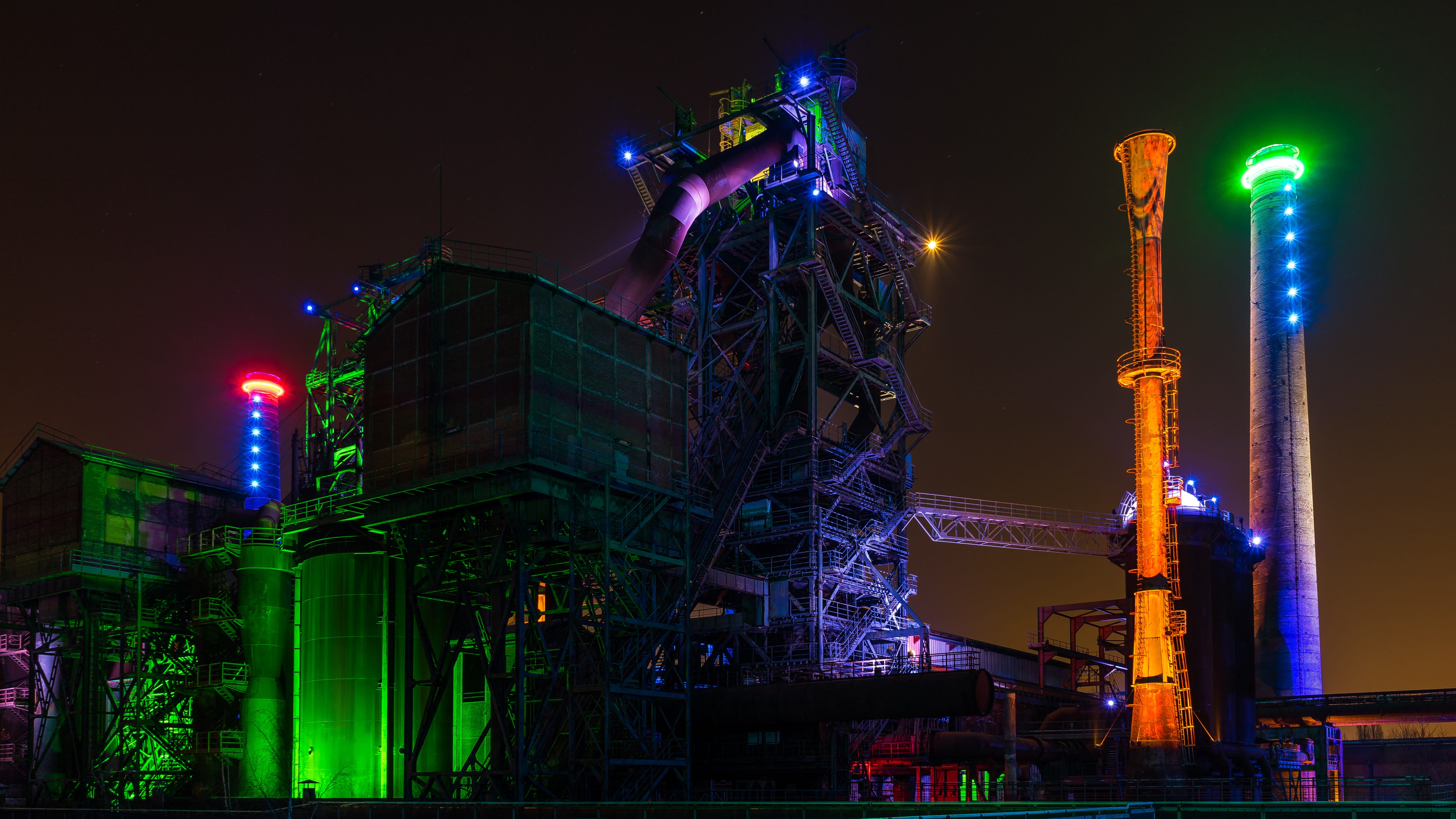 multicolored, ruhr, night photography, north rhine westphalia, outdoors, metal, lapadu, stage - performance space, plant, low angle view, steel, leave, HD Wallpaper