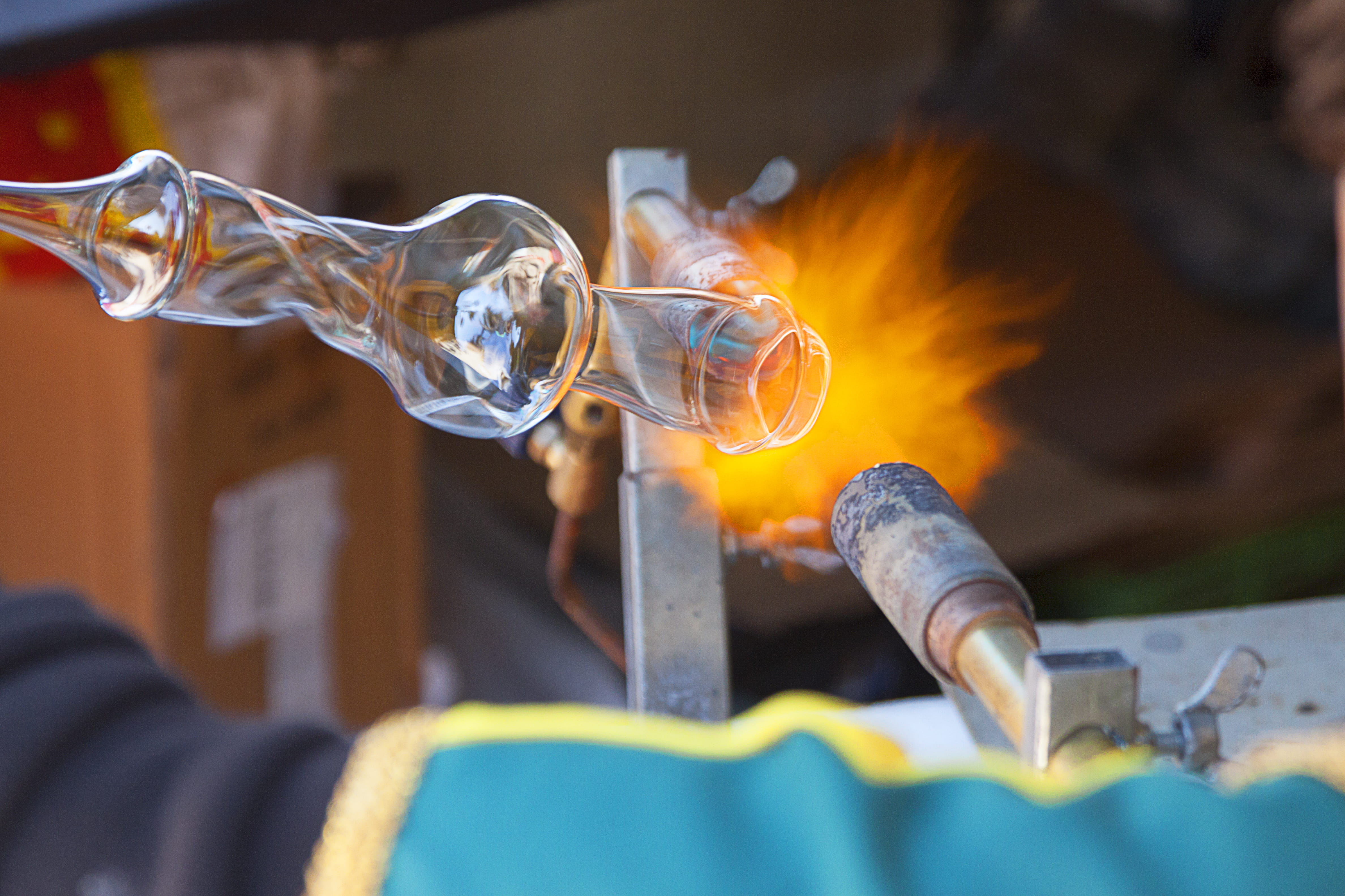 burning, no people, maker, glowing, molding, fire - Natural Phenomenon, industry, steel, heat - Temperature, photo, working, adult, holding, one person, HD Wallpaper