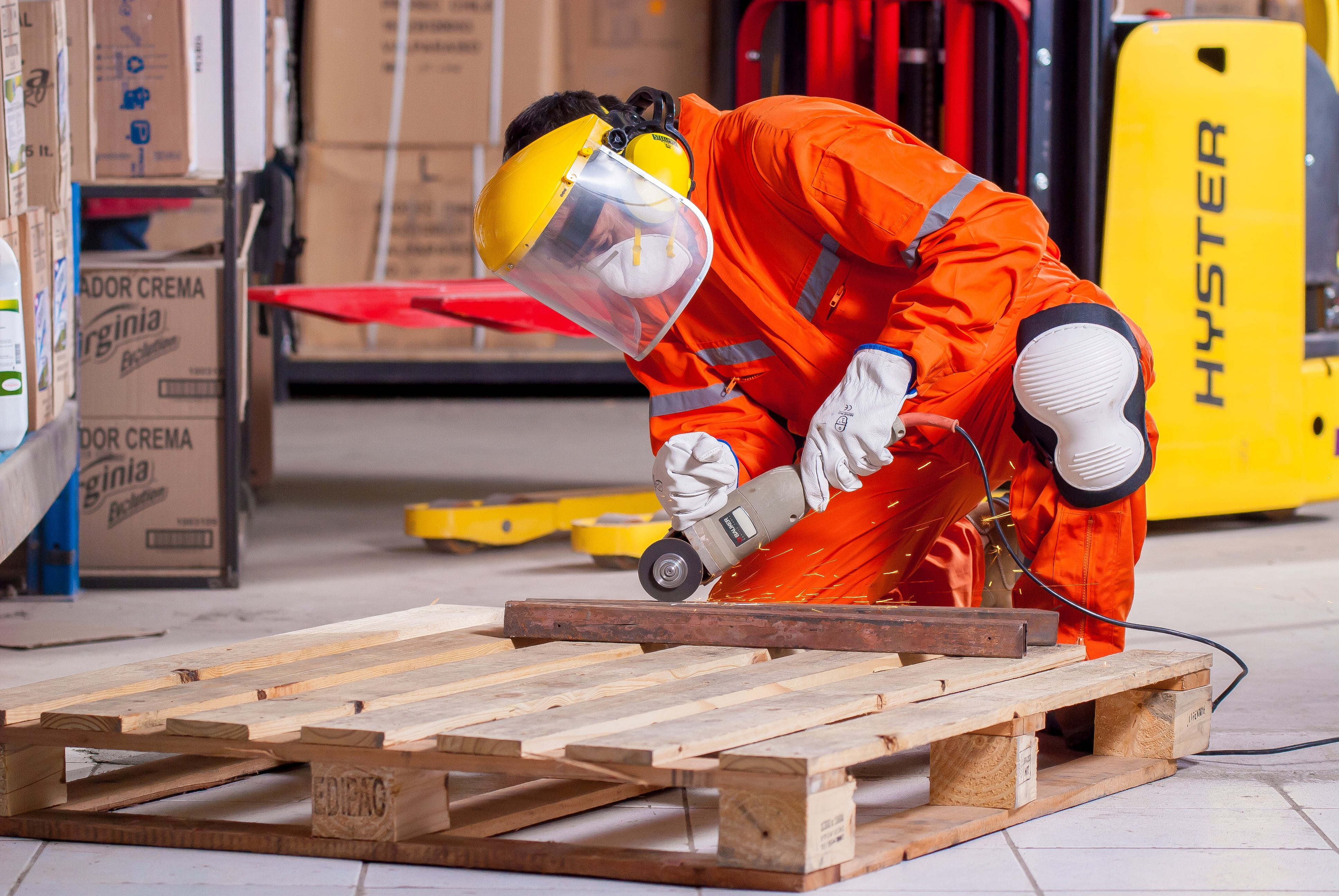 industrial safety, protection, occupation, logistic, focus on foreground, security, safety, working, 4K, industrial, mandatory, helmet, effort, men, industry, HD Wallpaper