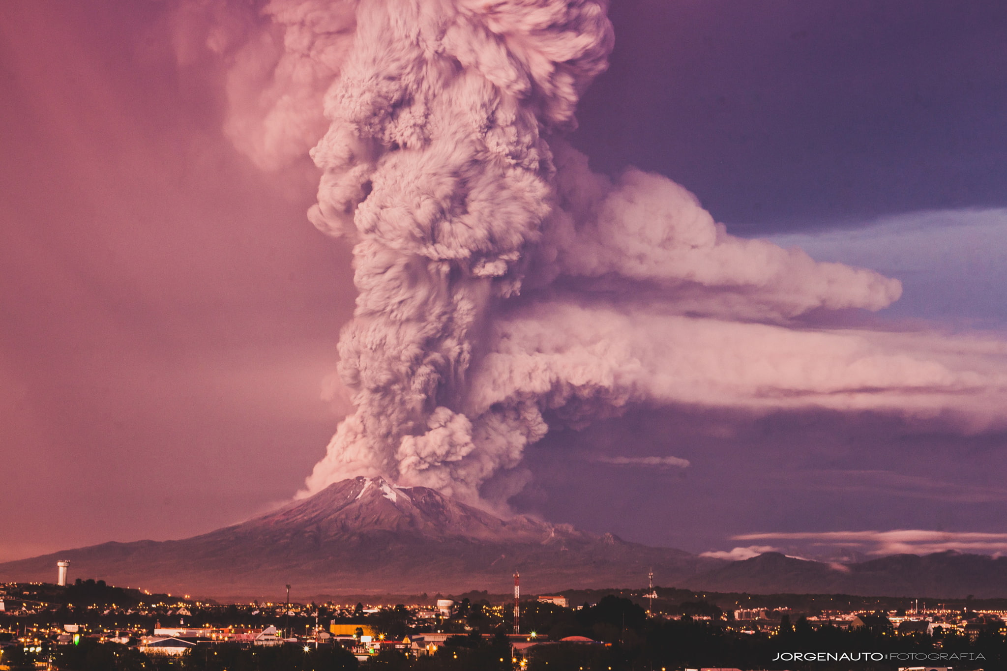 environment, beauty in nature, mountain, brown, Andes, architecture, physical geography, power, Chile, APR, power in nature, Calbuco, the eruption, cloud - sky, HD Wallpaper