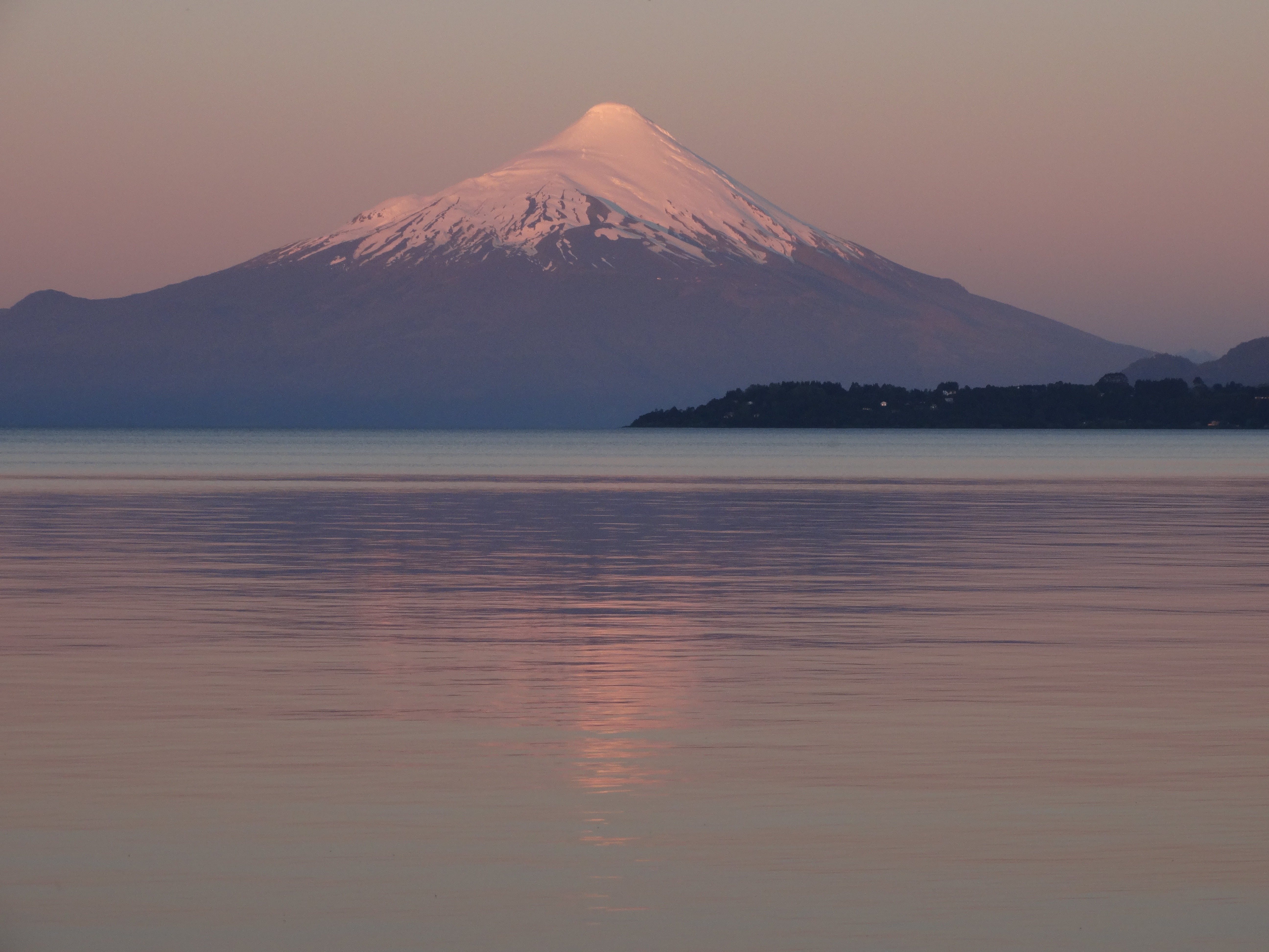 water, sky, soledad, background, calbuco volcano, idyllic, sea, nature, peaceful, mountain, screen saver, 5K, sunset, travel destinations, outdoors, landscape, HD Wallpaper