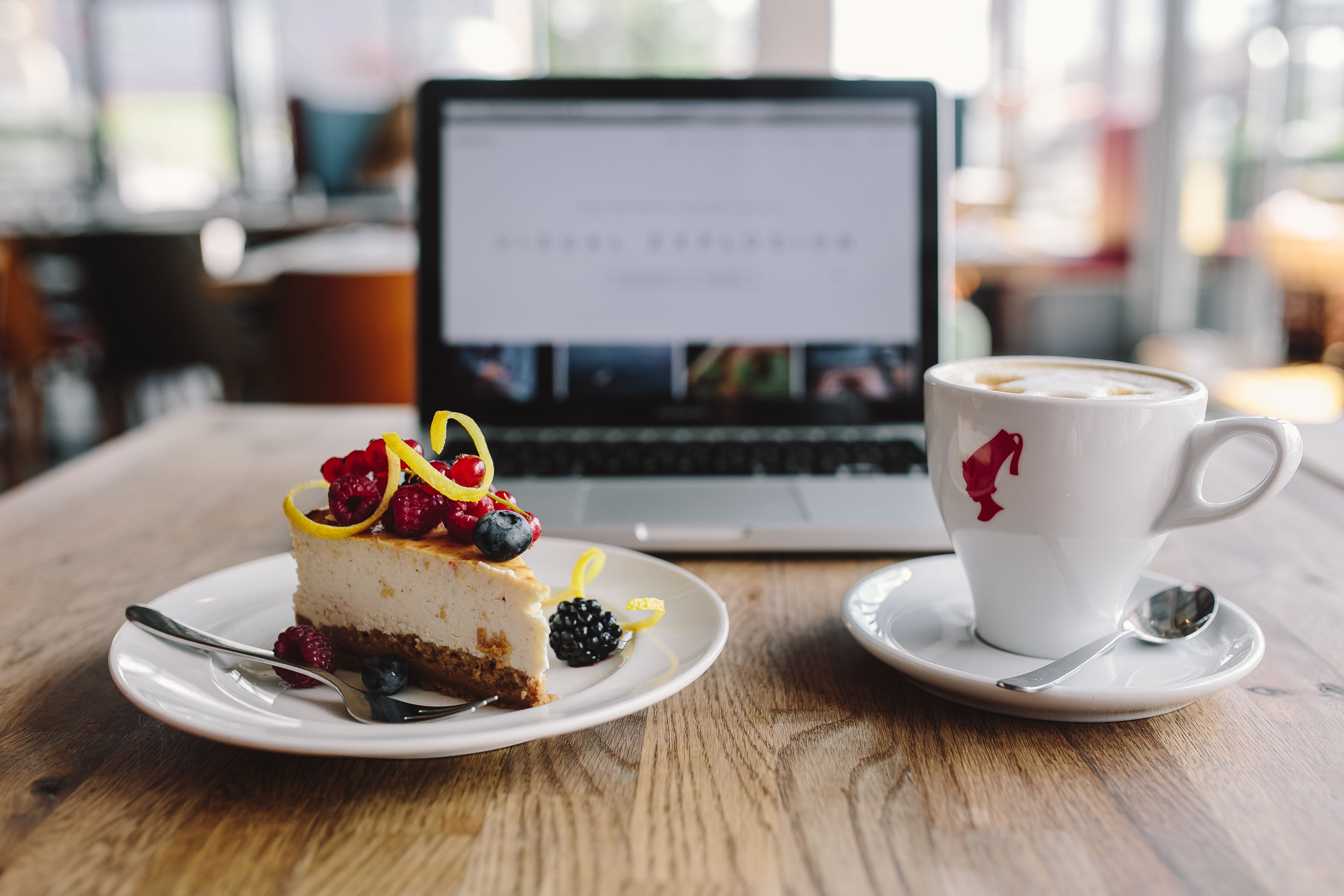 4K, refreshment, coffee cup, restaurant, table, workplace, drink, computer, fruits, onterior, focus on foreground, wooden table, wooden desk, food and drink, HD Wallpaper