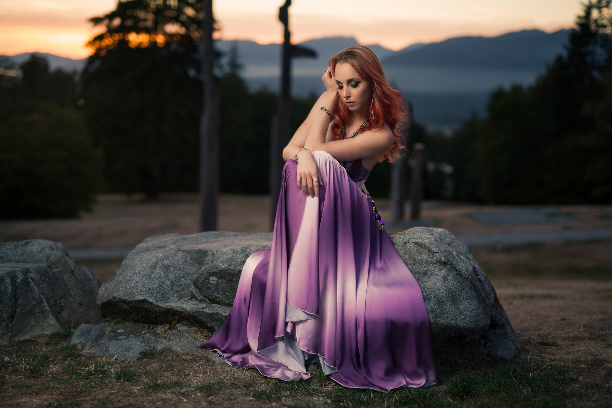 lifestyles, pink color, real people, women outdoors, 1080P, beauty, hairstyle, one person, 500px, fashion, adult, purple, sitting, young women, clothing, HD Wallpaper
