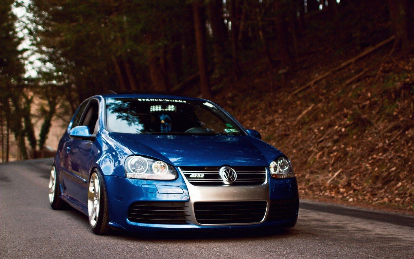car, Cars 3, VW Golf 5, Cars (movie), Cars 2, 720P, Ford Mustang, VW Golf MK5, VW Golf GTI, 4x4, racer, VW Golf, HD Wallpaper