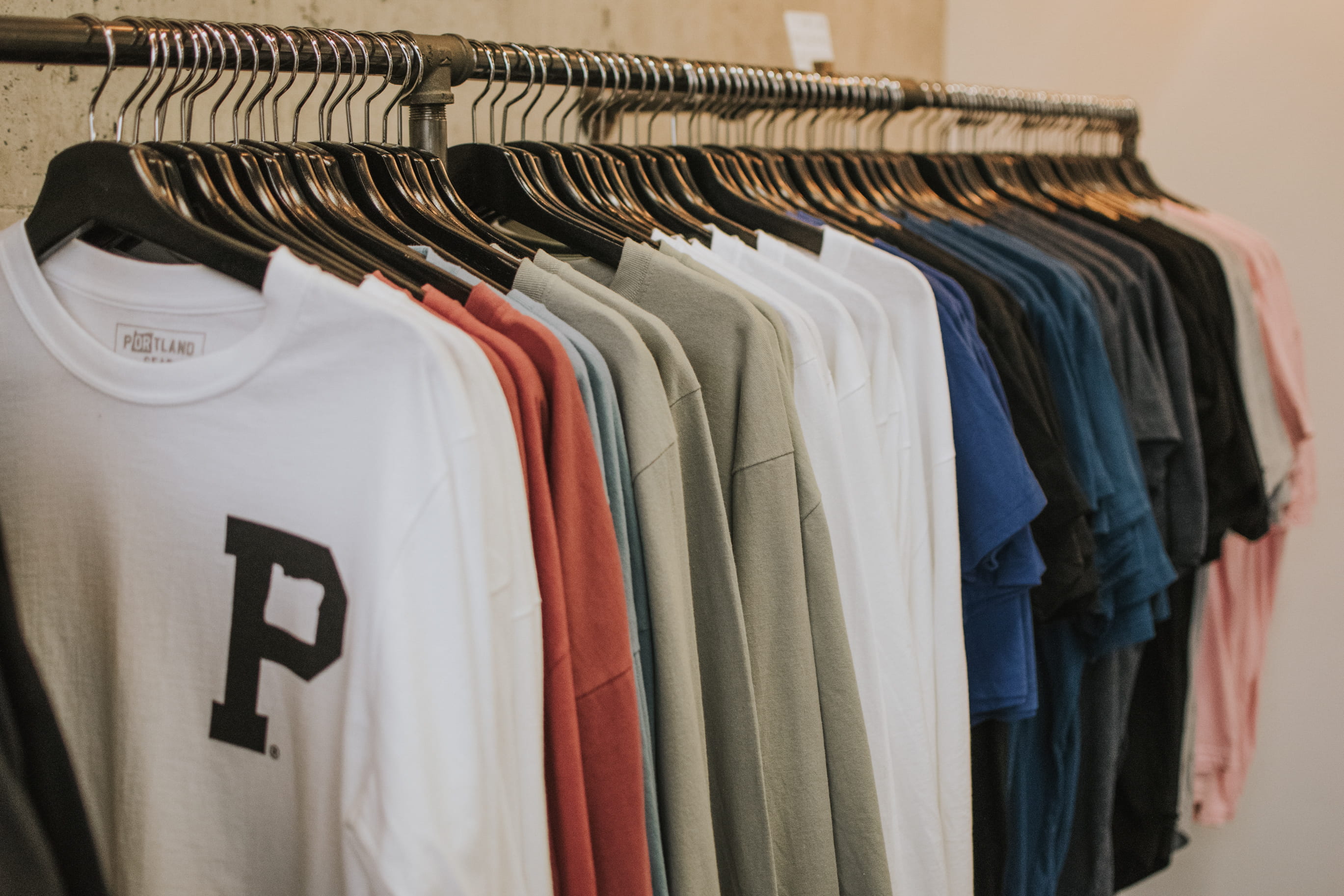 clothes, clothes rack, no people, textile, large group of objects, color, wardrobe, top, garment, indoors, coathanger, sale, business, clset, clothing, HD Wallpaper
