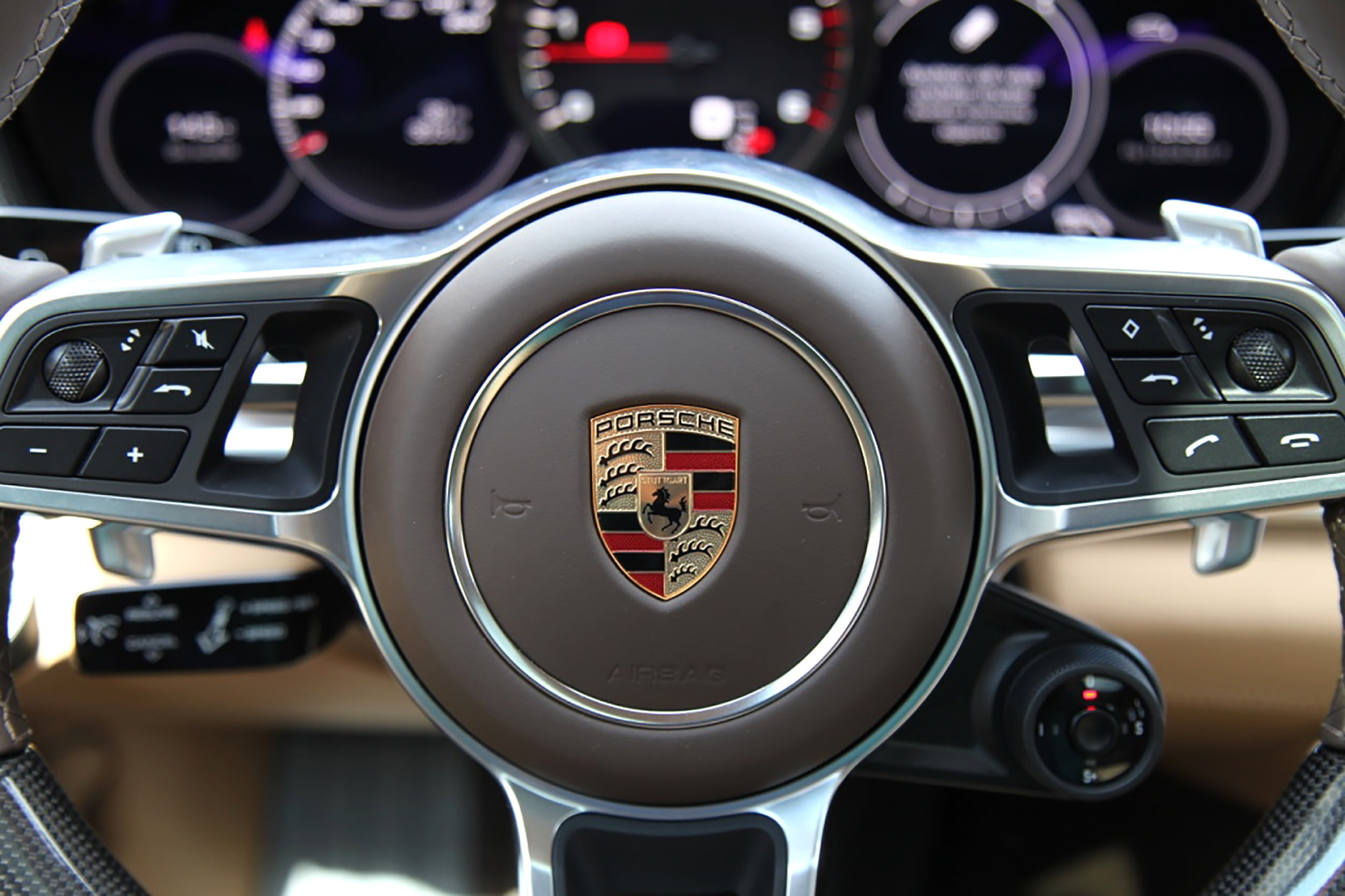 control, focus on foreground, gauge, gearshift, no people, dashboard, the panamera 4s, technology, car interior, lux, land vehicle, motor vehicle, function, HD Wallpaper