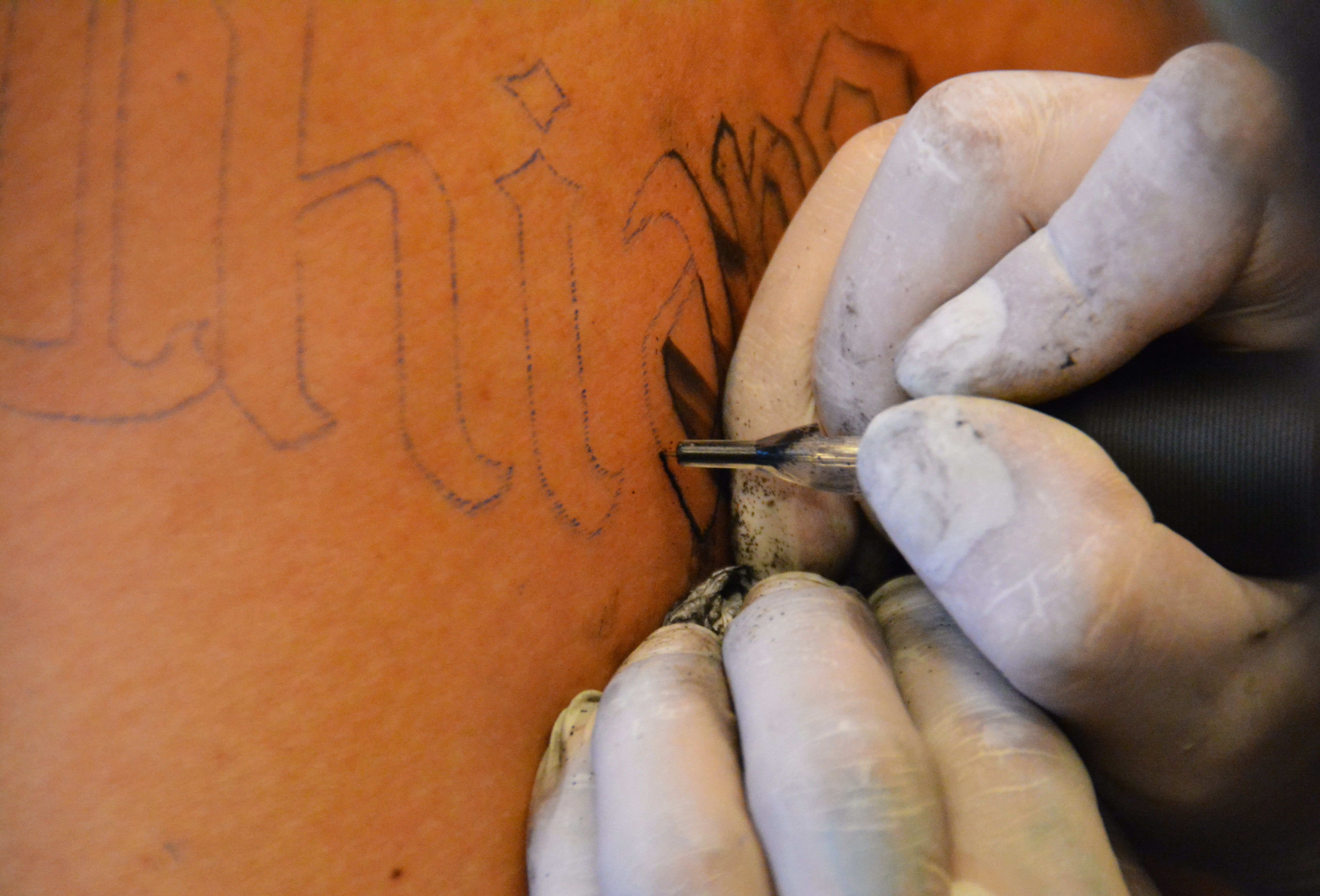 5K, body, tattooing, draws, human body part, wood - material, adult, lifestyle, craft, man, tattoo, creativity, client, art and craft, working, body part, HD Wallpaper