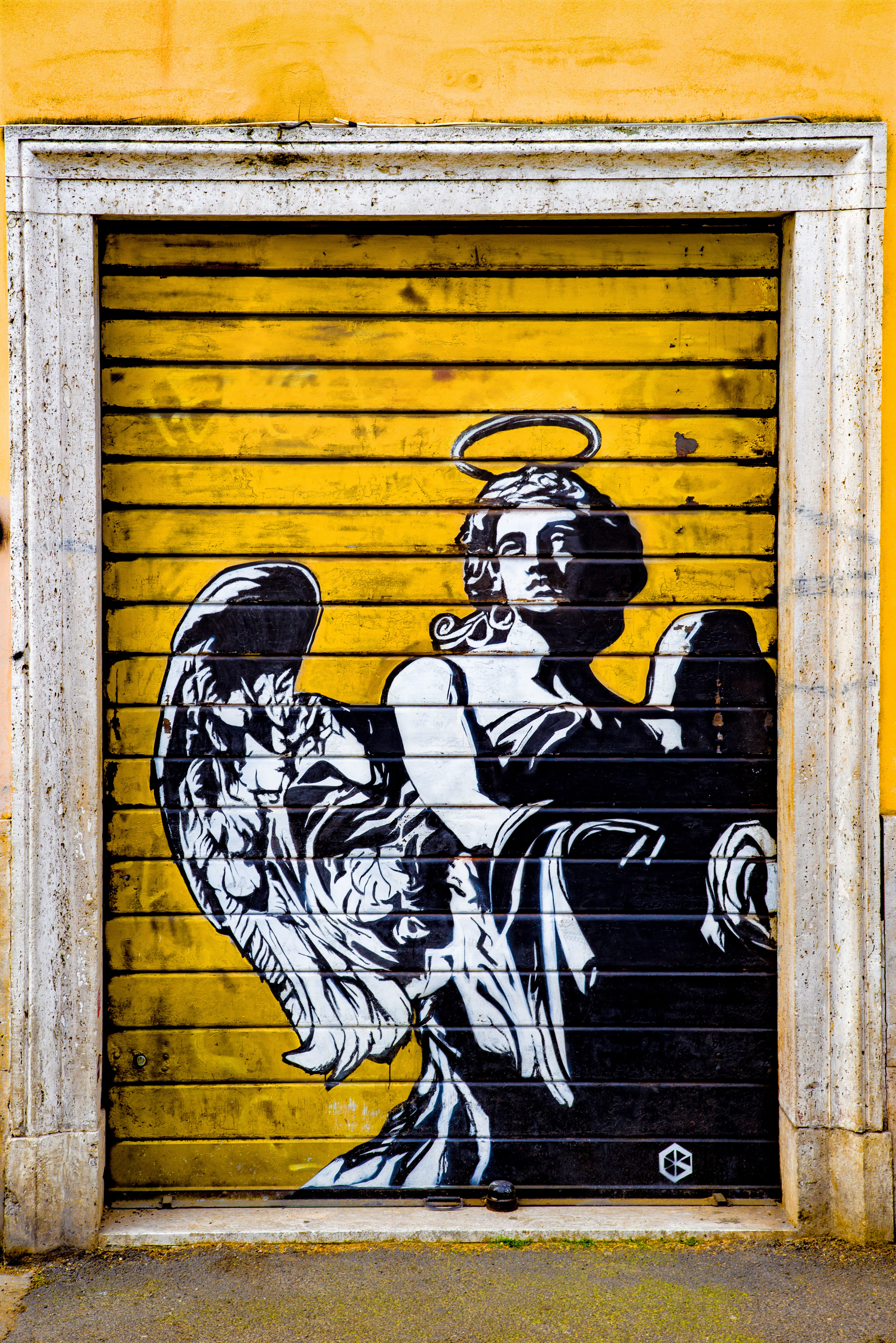 building, male likeness, wall, wall - building feature, urban, mural, angel, street art, metal curtain, paint, no people, artistic, yellow, representation, Phone HD Wallpaper