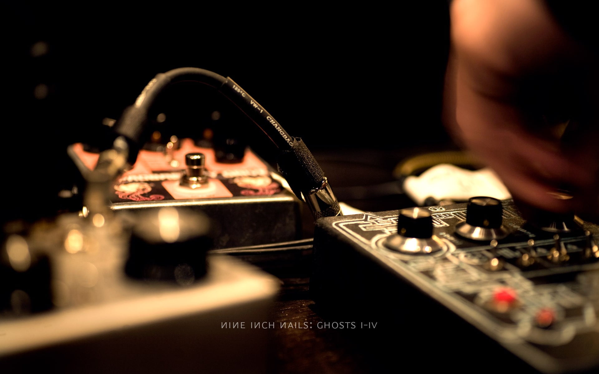 club dj, focus, indoors, holding, mixing, turntable, record, person, finger, one person, control, human hand, human body part, music, 1080P, audio, hand, HD Wallpaper