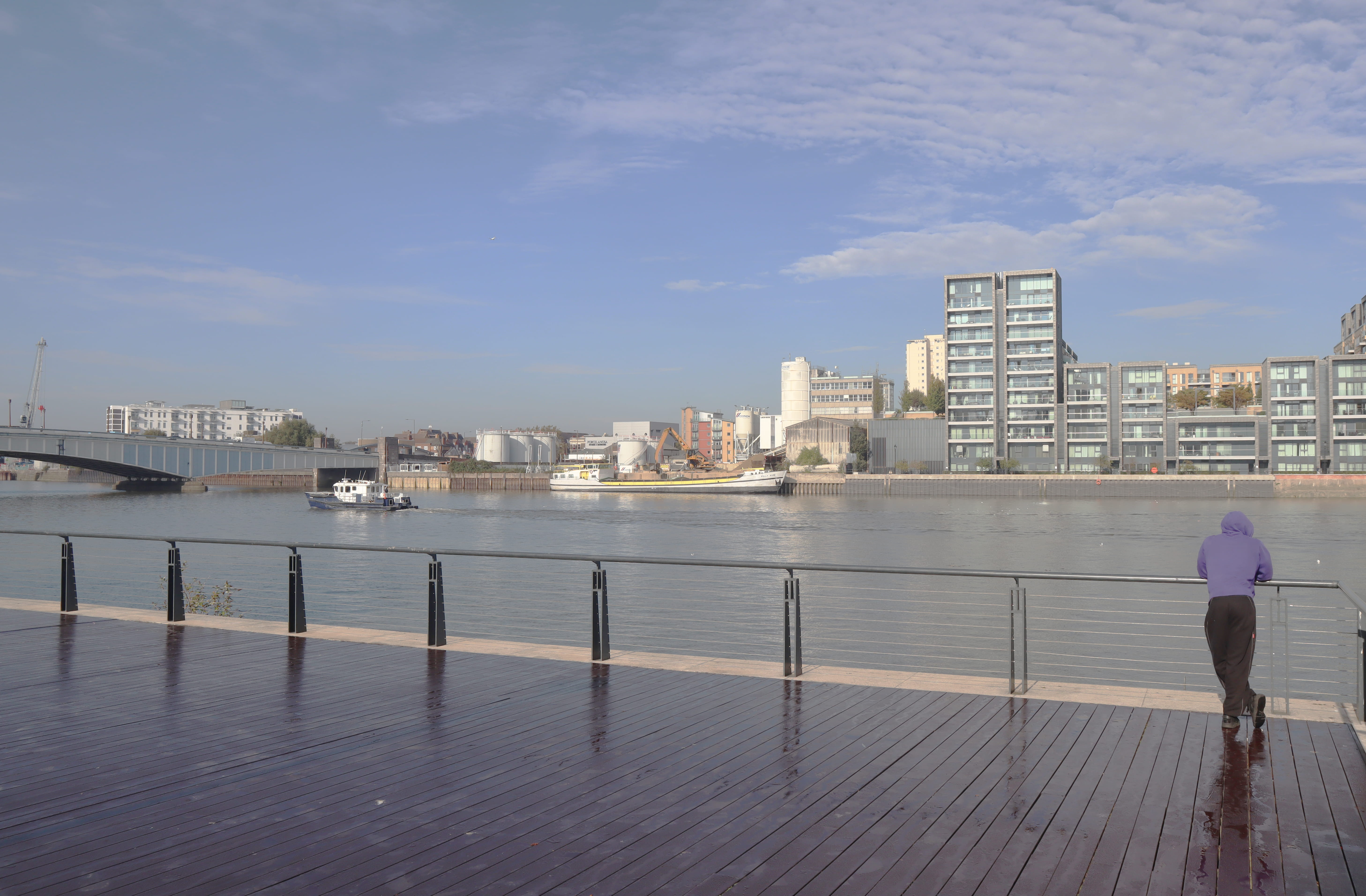 city, outdoors, skyscraper, building exterior, one person, battersea, cityscape, real people, rear view, sky, river, office building exterior, building, HD Wallpaper