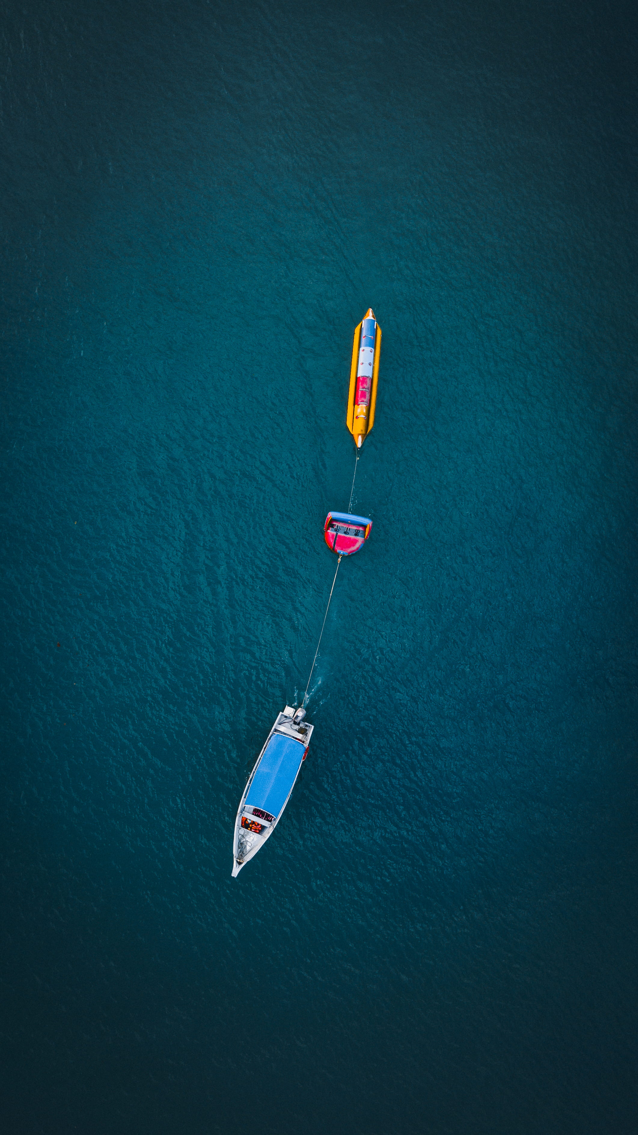 floating on water, transportation, pulling, view, banana, mode of transportation, drone view, adventure, waterfront, turquoise colored, water, outdoors, Phone HD Wallpaper