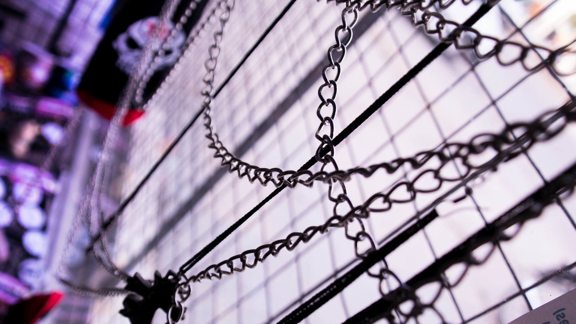 security, barrier, boundary, metal, hanging, photography, chains, close-up, decoration, wire, safety, no people, built structure, selective focus, razor wire, HD Wallpaper