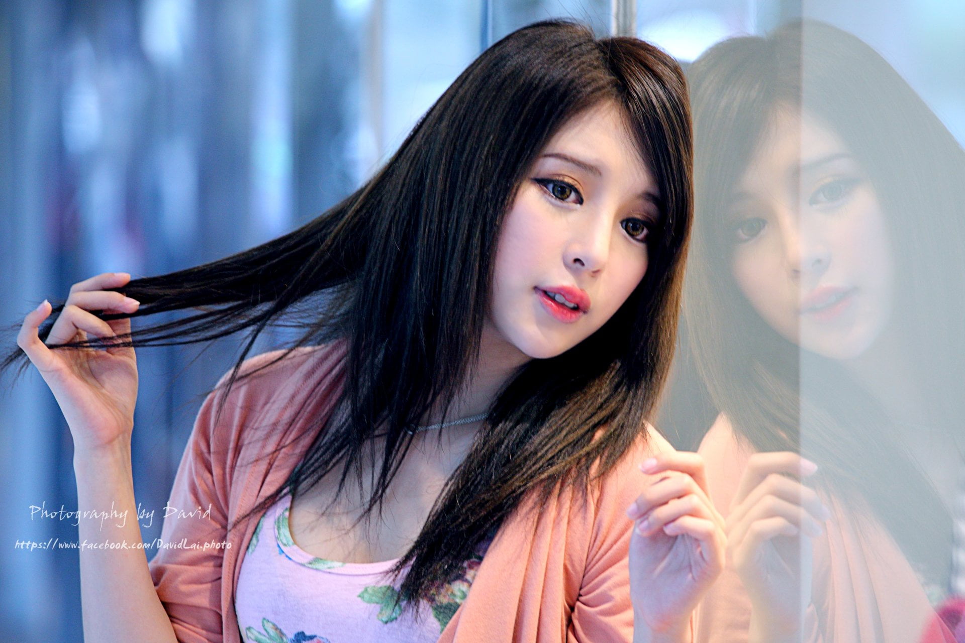 beauty, smiling, contemplation, Girl, Julie Chang, adult, front view, young women, beautiful woman, one person, real people, indoors, Asian, 1080P, young adult, HD Wallpaper