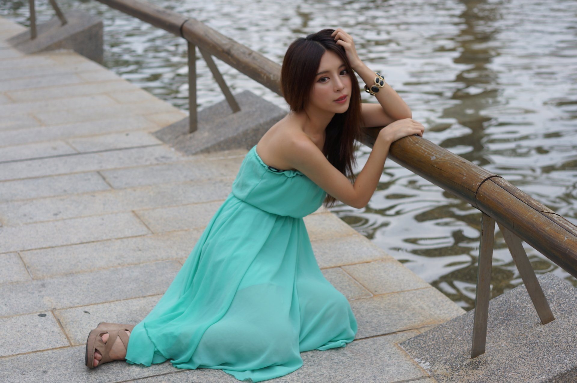 Dress, Asian, Bracelet, Taiwanese, Hong Kong, Models, Julie Chang, Model, Wedge-Heeled Shoe, Water, Emotive, Zhang Qi Jun, Girl, 1080P, Old Market, HD Wallpaper