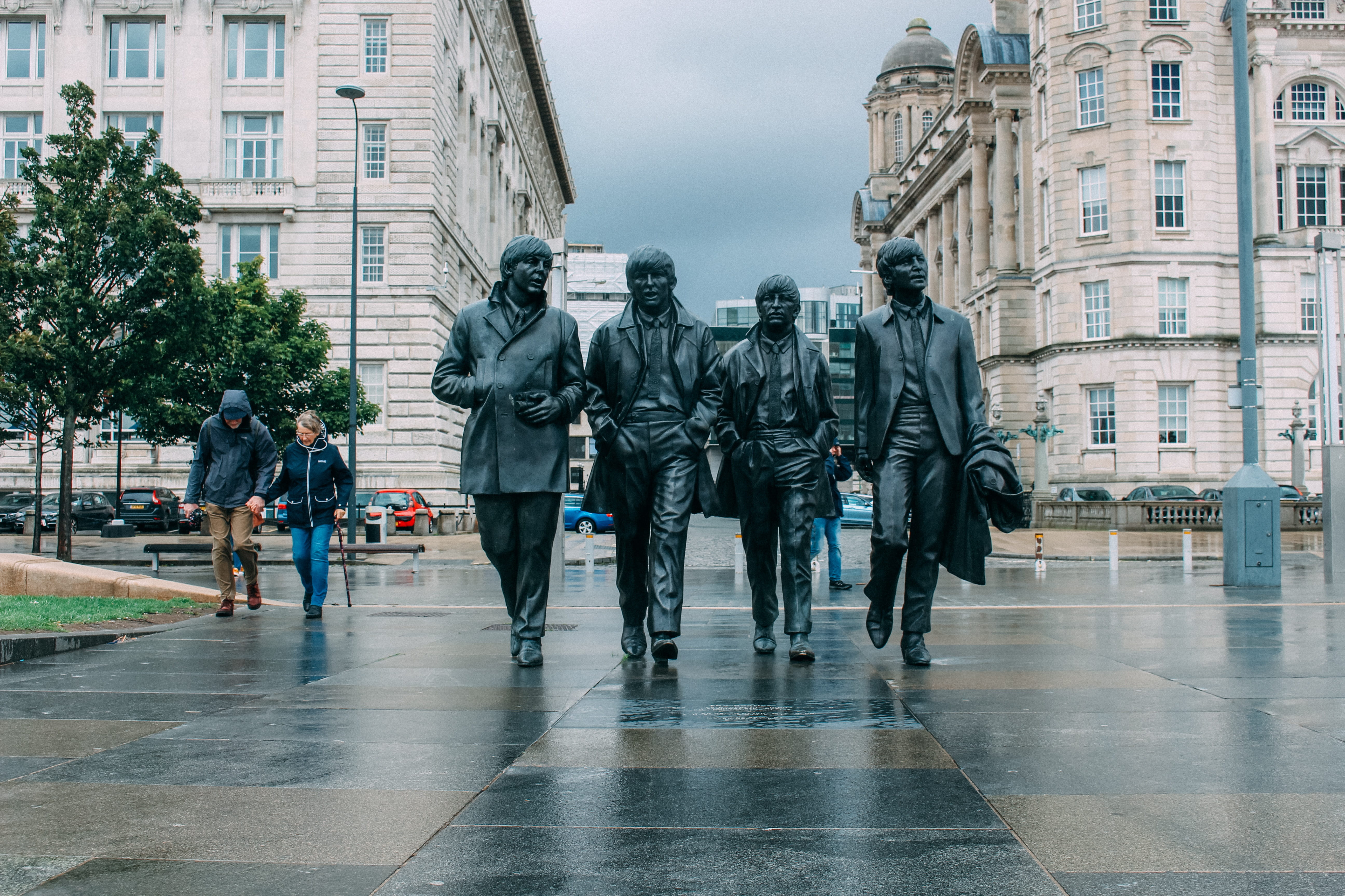 built structure, raining, silver, art and craft, group of people, 5K, the beatles, crowd, liverpool, walking, women, full length, guitar, money channels, HD Wallpaper