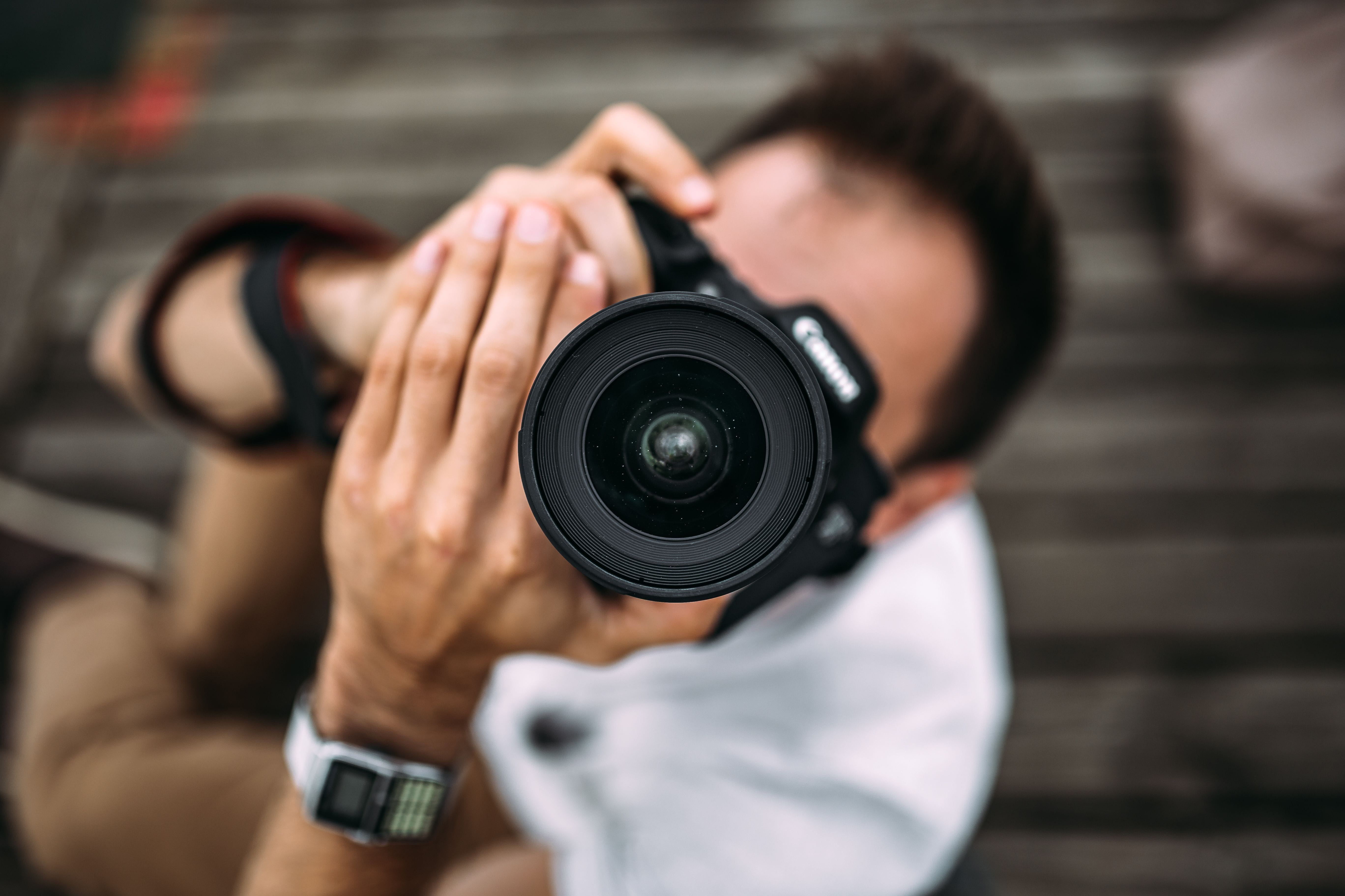 digital camera, lens, lens - eye, photography themes, the media, young, one person, man, photographer, adult, outdoor, camera, 5K, activity, holding, men, HD Wallpaper