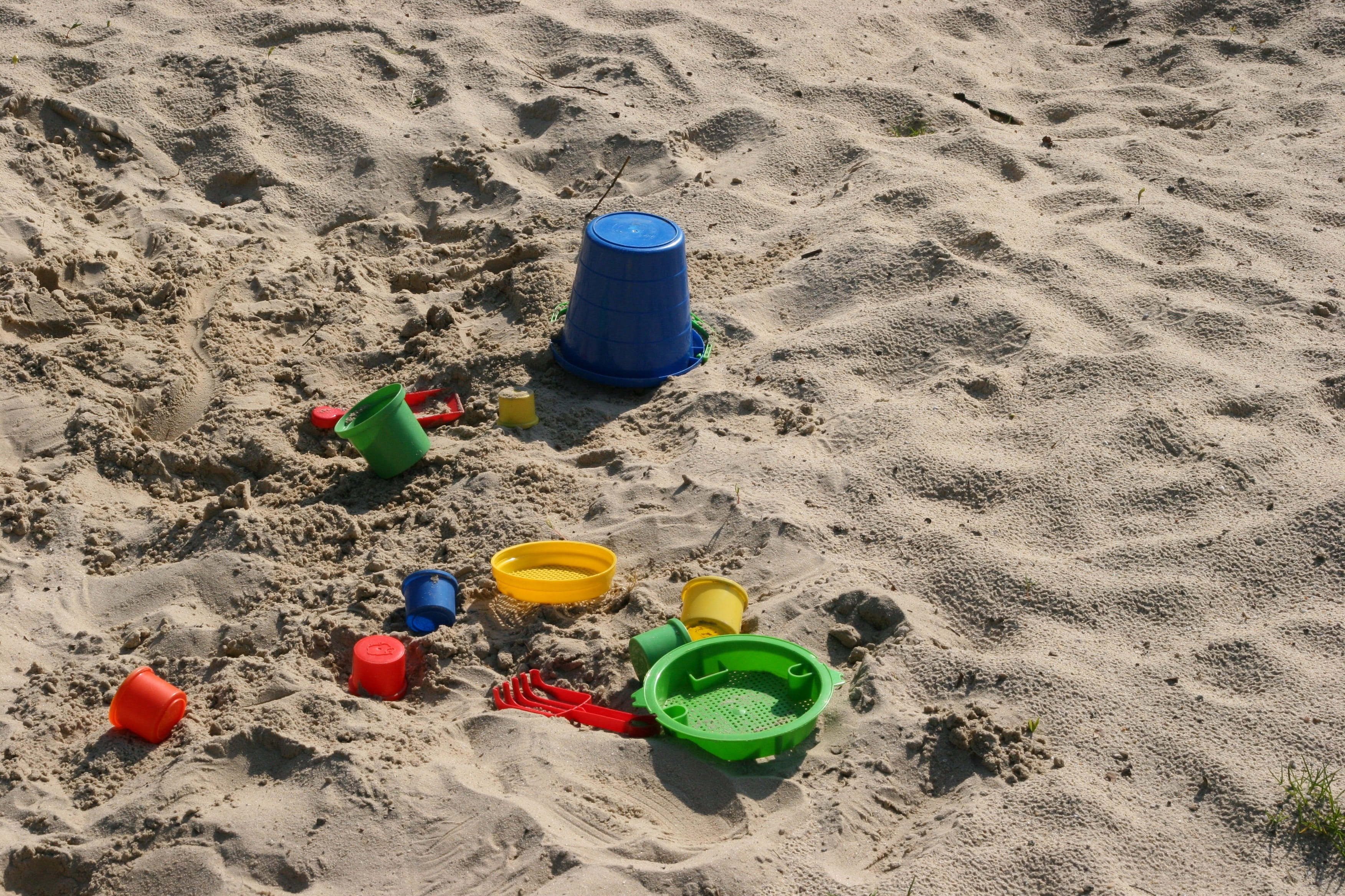 children, beach, high angle view, day, nature, bucket, holiday, trip, playground, outdoors, childhood, play, container, leisure activity, vacations, summer, HD Wallpaper