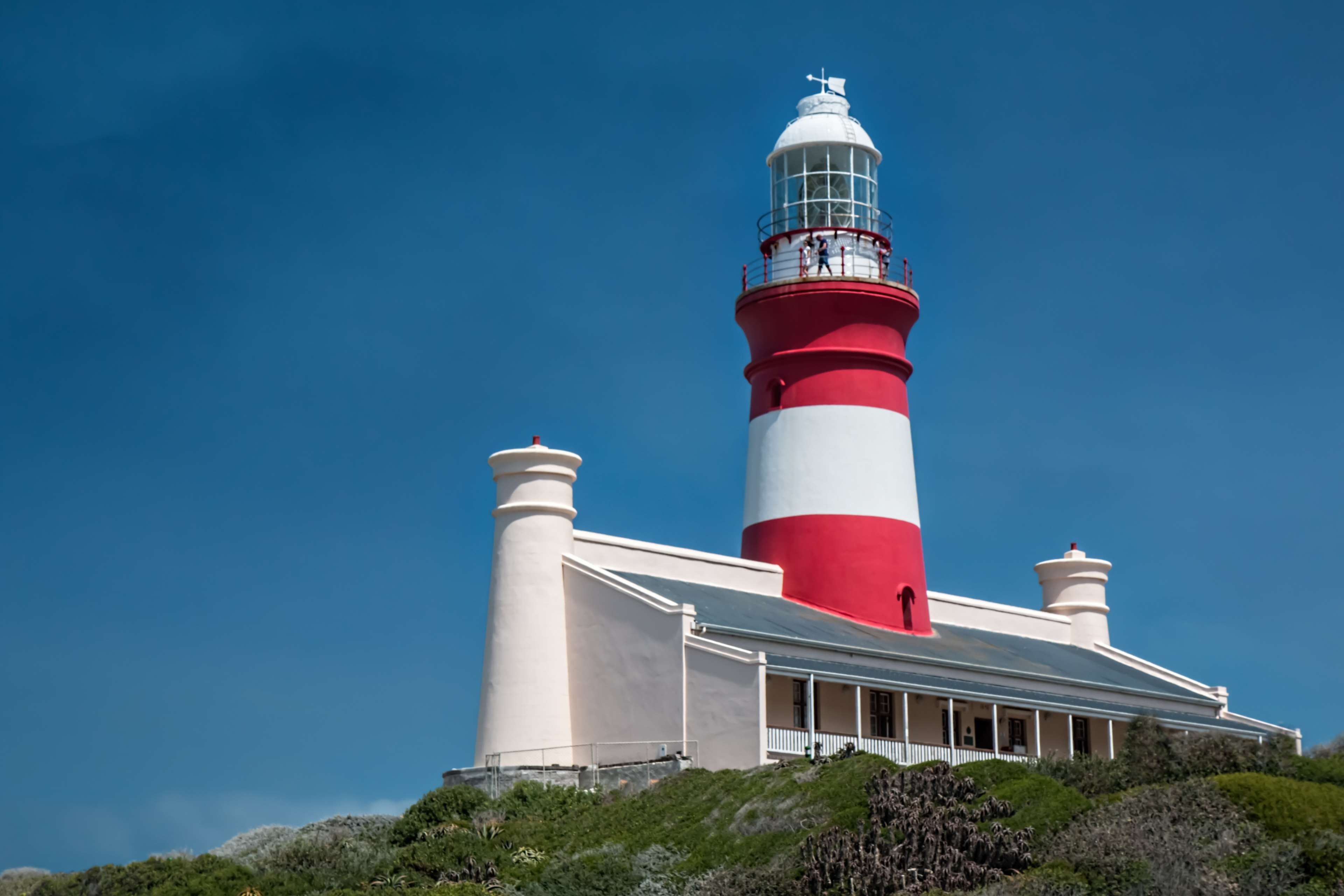 coastline, built structure, day, sea, indian ocean, safety, guidance, red, outdoors, architecture, coast, building exterior, low angle view, nature, atlantic ocean, HD Wallpaper