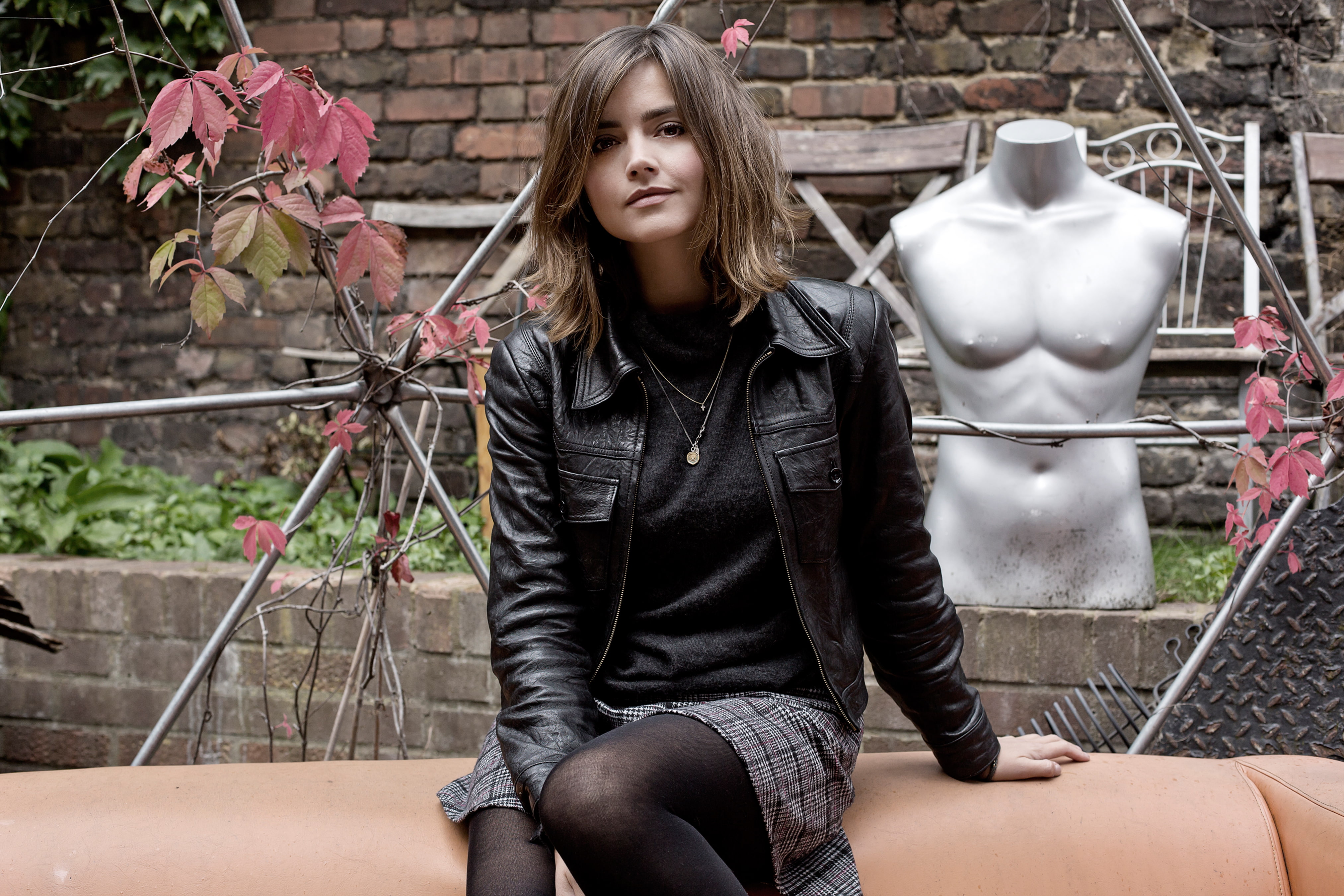 garden, Jenna Coleman, actress, journal, photographer, jacket, 1883, leaves, 4K, dummy, autumn, hairstyle, Yakub Merchant, HD Wallpaper