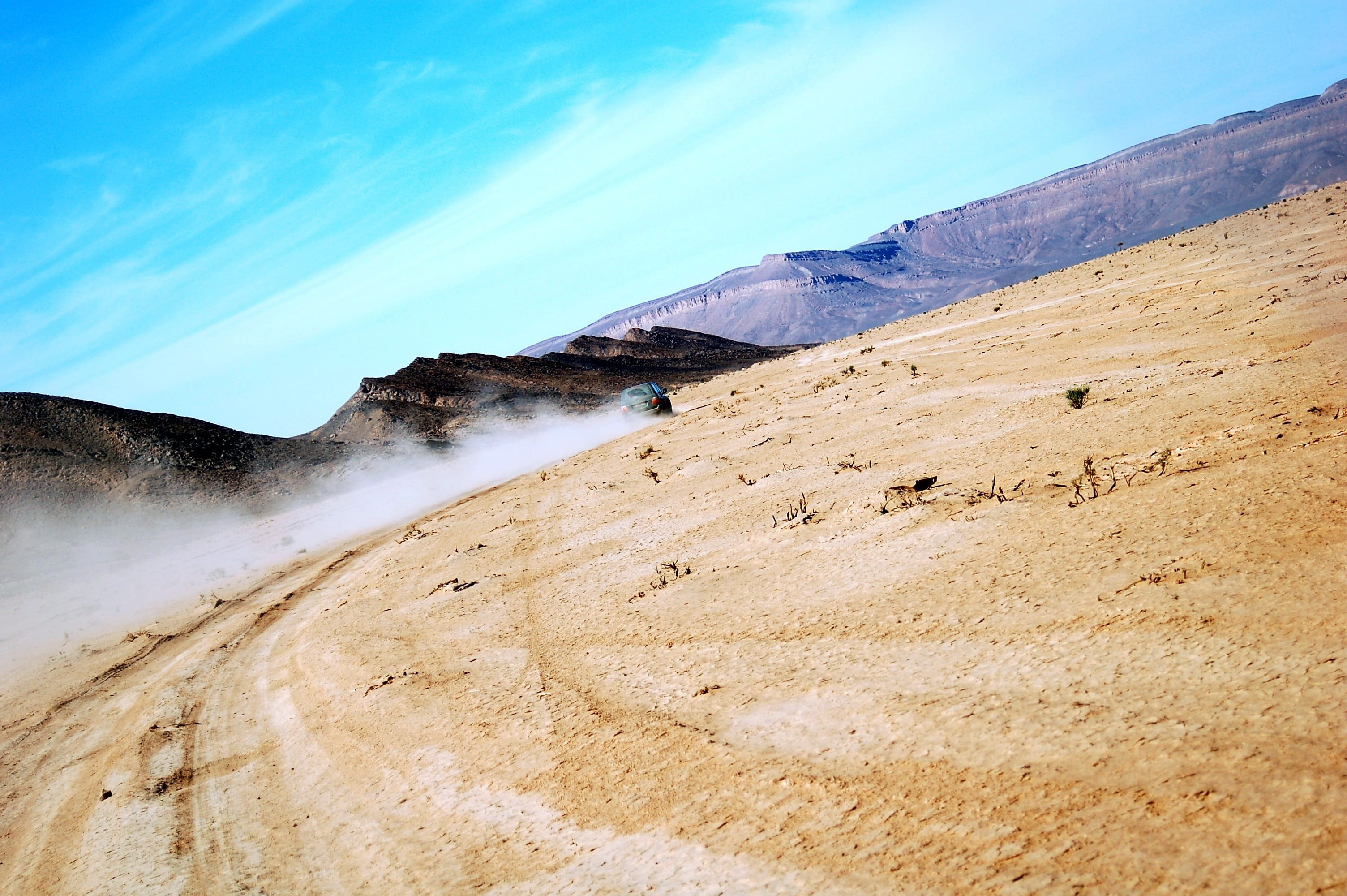 scenics, environment, engine, quad, rally, Morocco, arid Climate, extreme Terrain, Africa, outdoors, sand Dune, road, soledad, smoke - physical structure, HD Wallpaper
