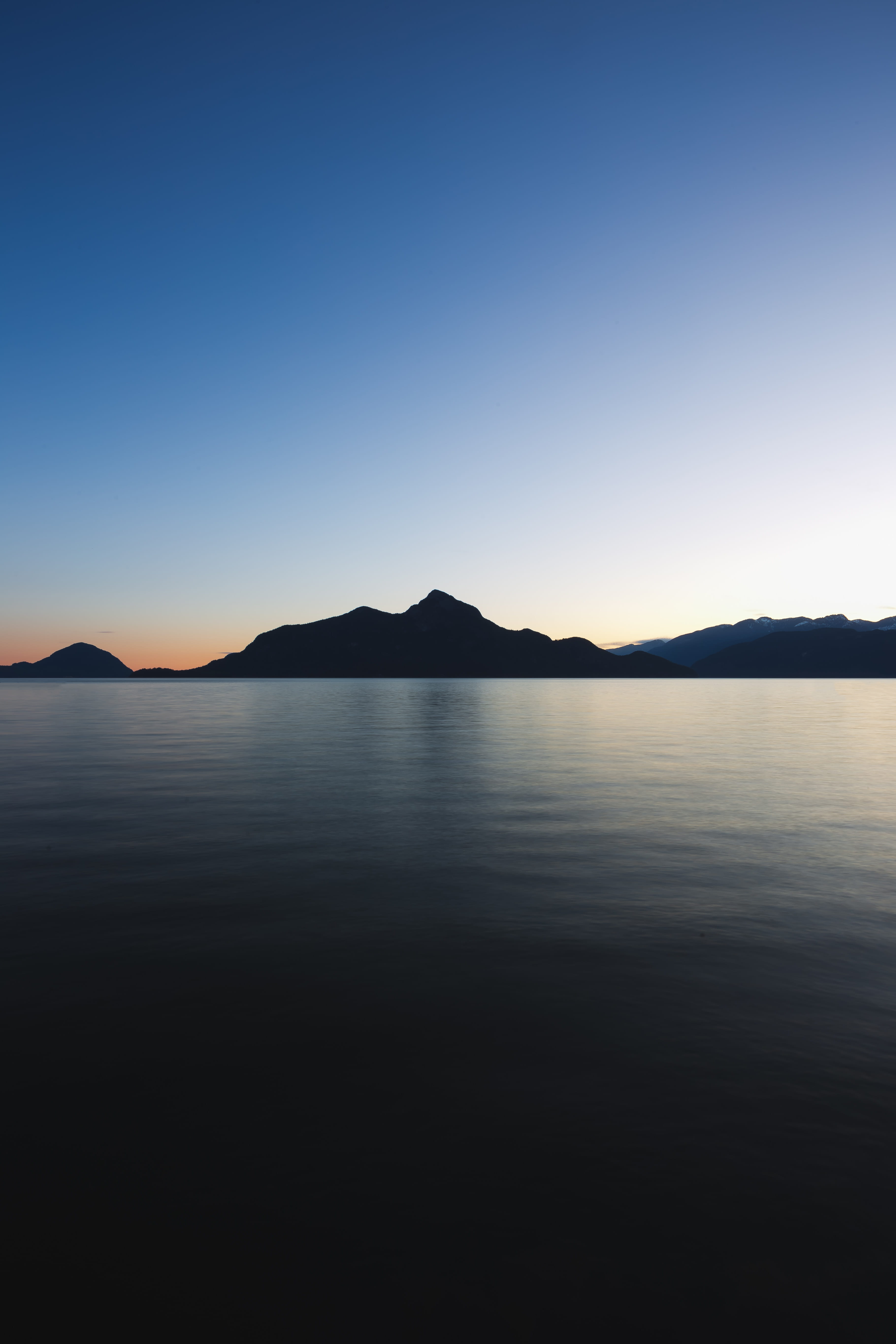 no people, reflect, lake, mountain, tranquility, copy space, nature, 5K, dawn, dusk, water, outdoors, long exposure, clear sky, blue, red sky, tranquil scene, Phone HD Wallpaper