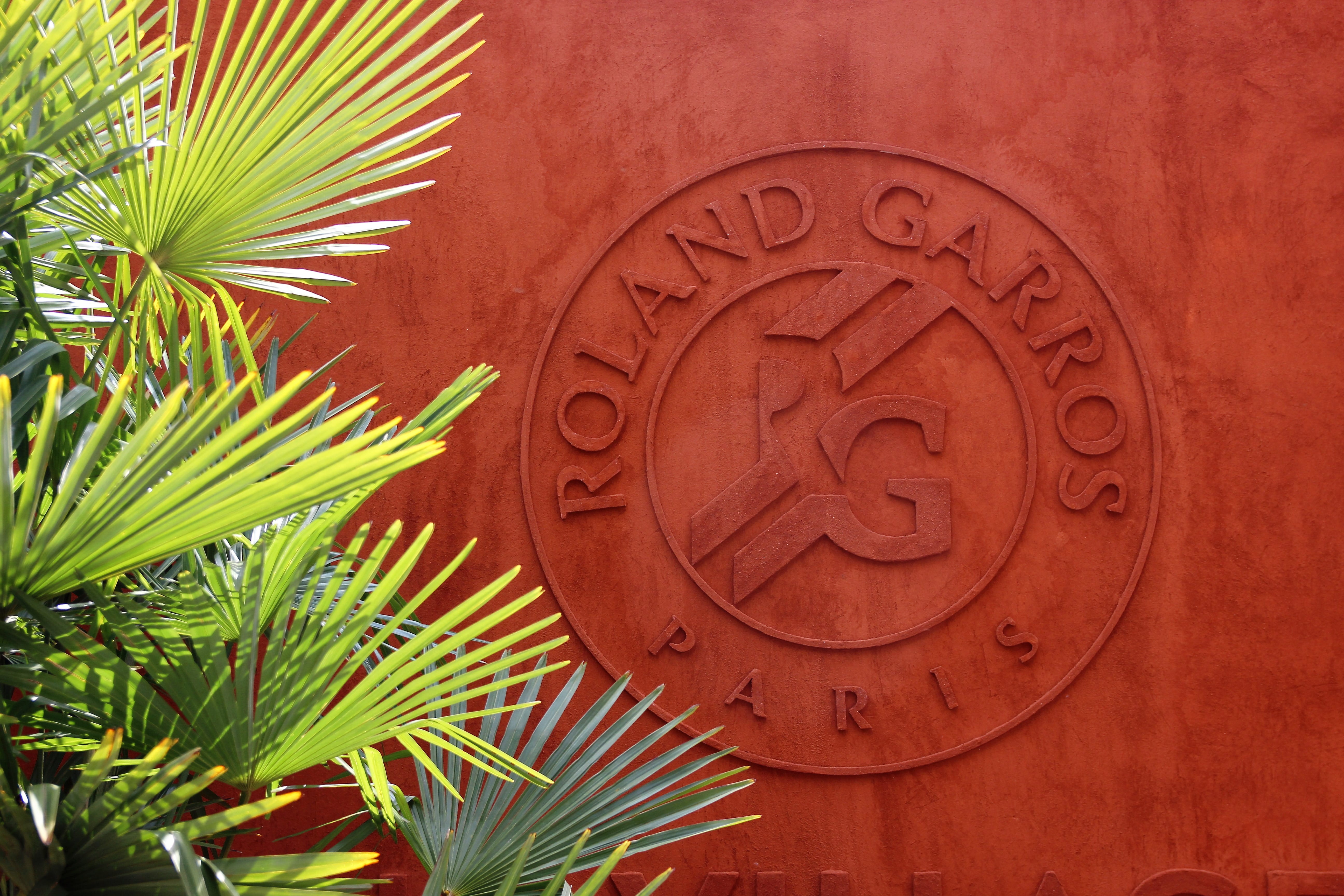 art and craft, creativity, clay, architecture, roland garros, 5K, close-up, leaf, day, red, garros, plant part, text, growth, wall - building feature, HD Wallpaper